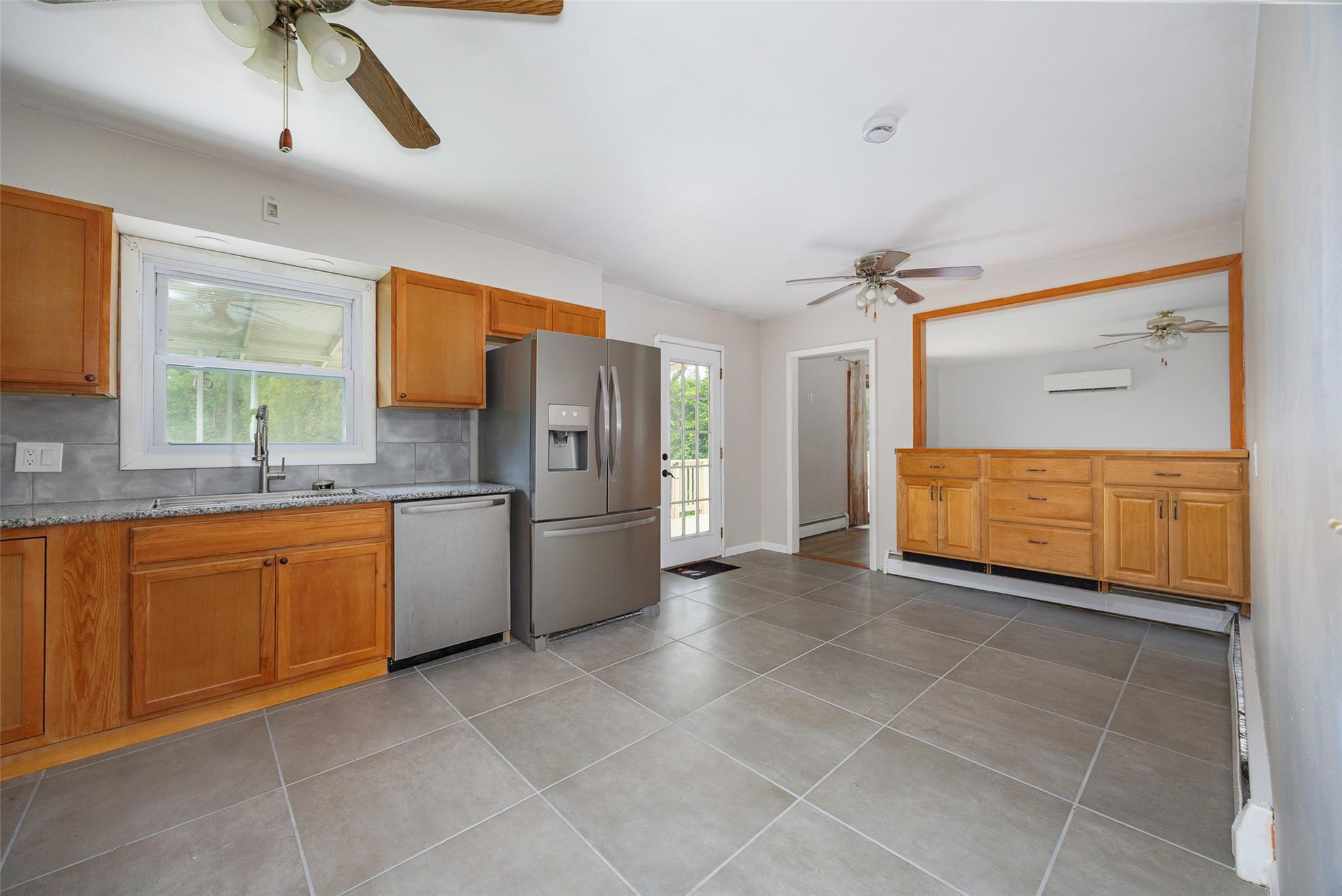 Single Family Bushwick  Dutchess County, NY 12603, MLS-878541-10