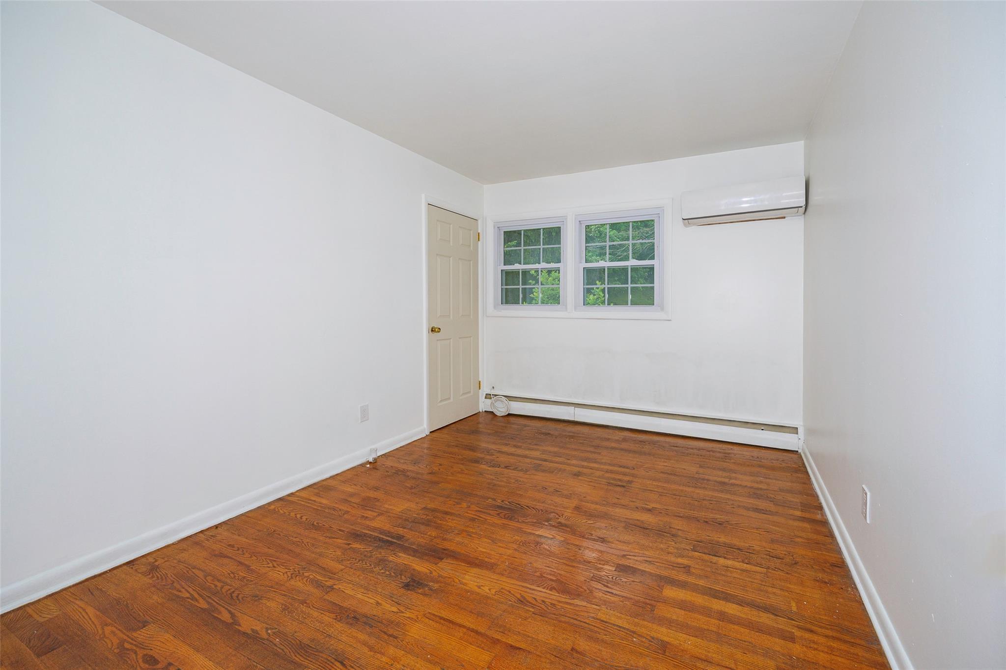 Single Family Bushwick  Dutchess County, NY 12603, MLS-878541-17