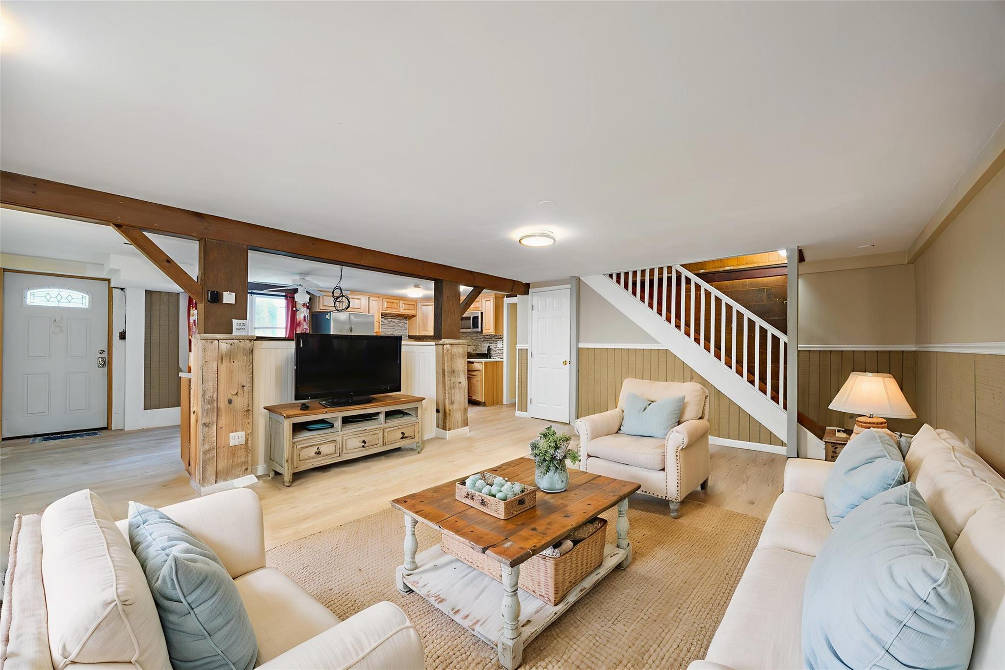 Single Family Bushwick  Dutchess County, NY 12603, MLS-878541-21