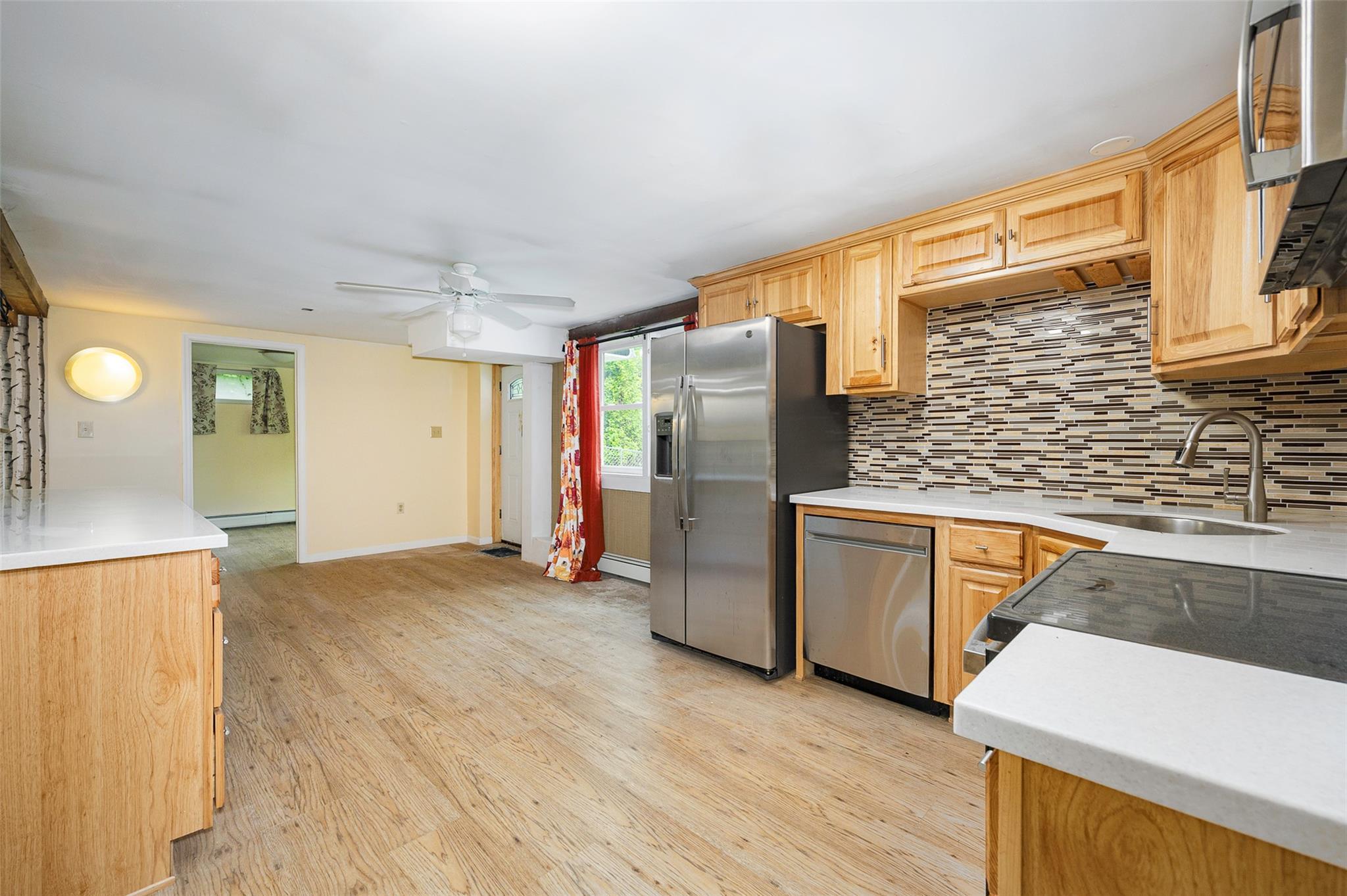Single Family Bushwick  Dutchess County, NY 12603, MLS-878541-24