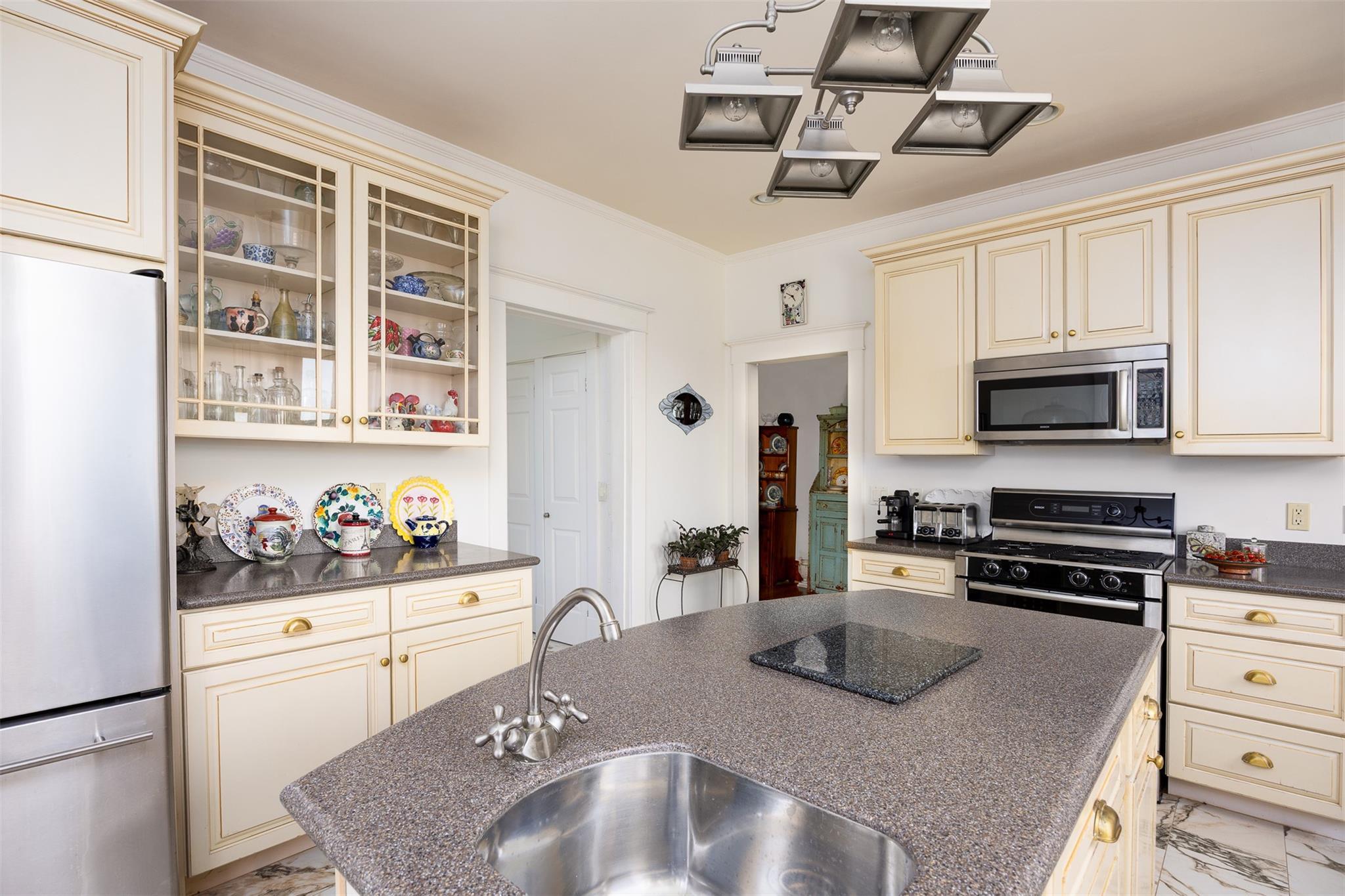 Single Family Baker Ulster County, NY 12491, MLS-878548-25