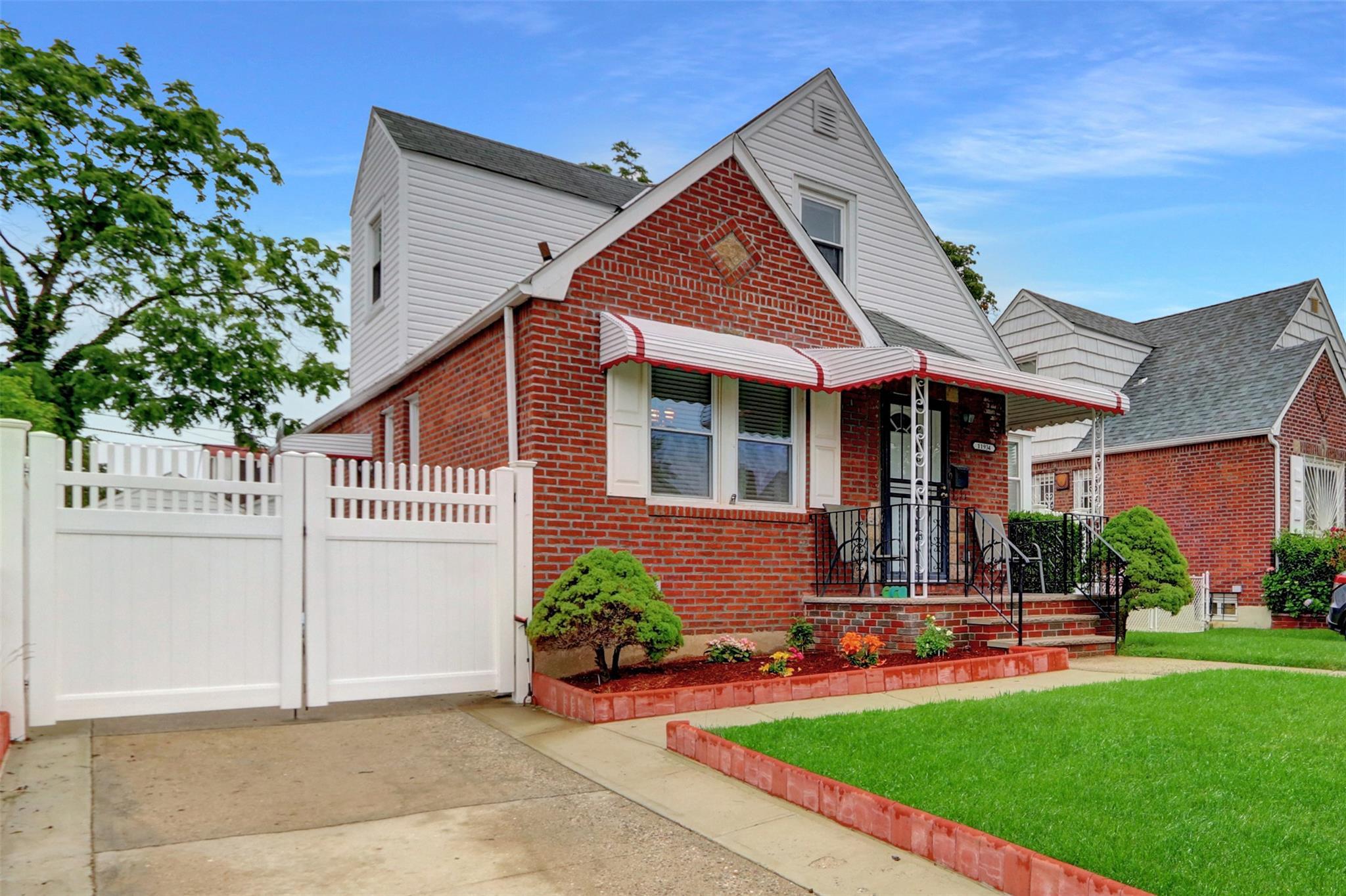 Single Family 230th  Queens, NY 11411, MLS-878557-2