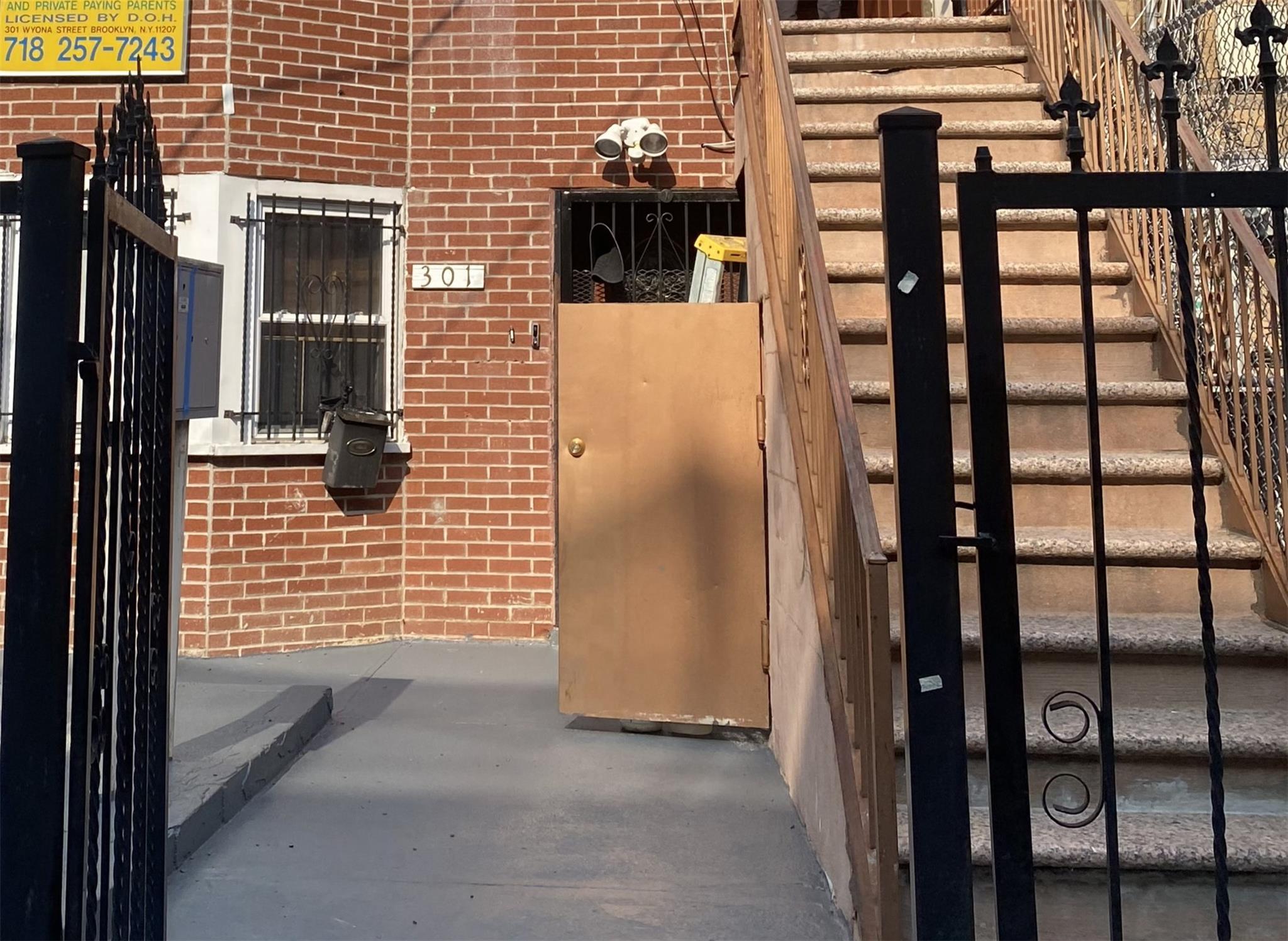 Single Family Wyona  Brooklyn, NY 11207, MLS-878576-17