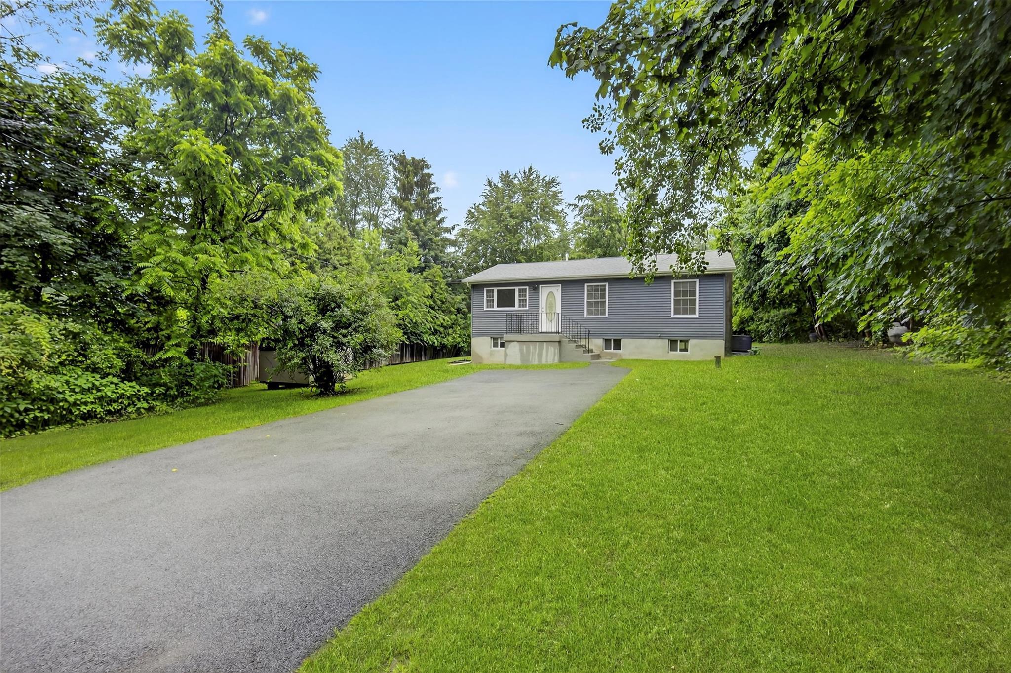 Single Family Jorge  Ulster County, NY 12589, MLS-878615-6