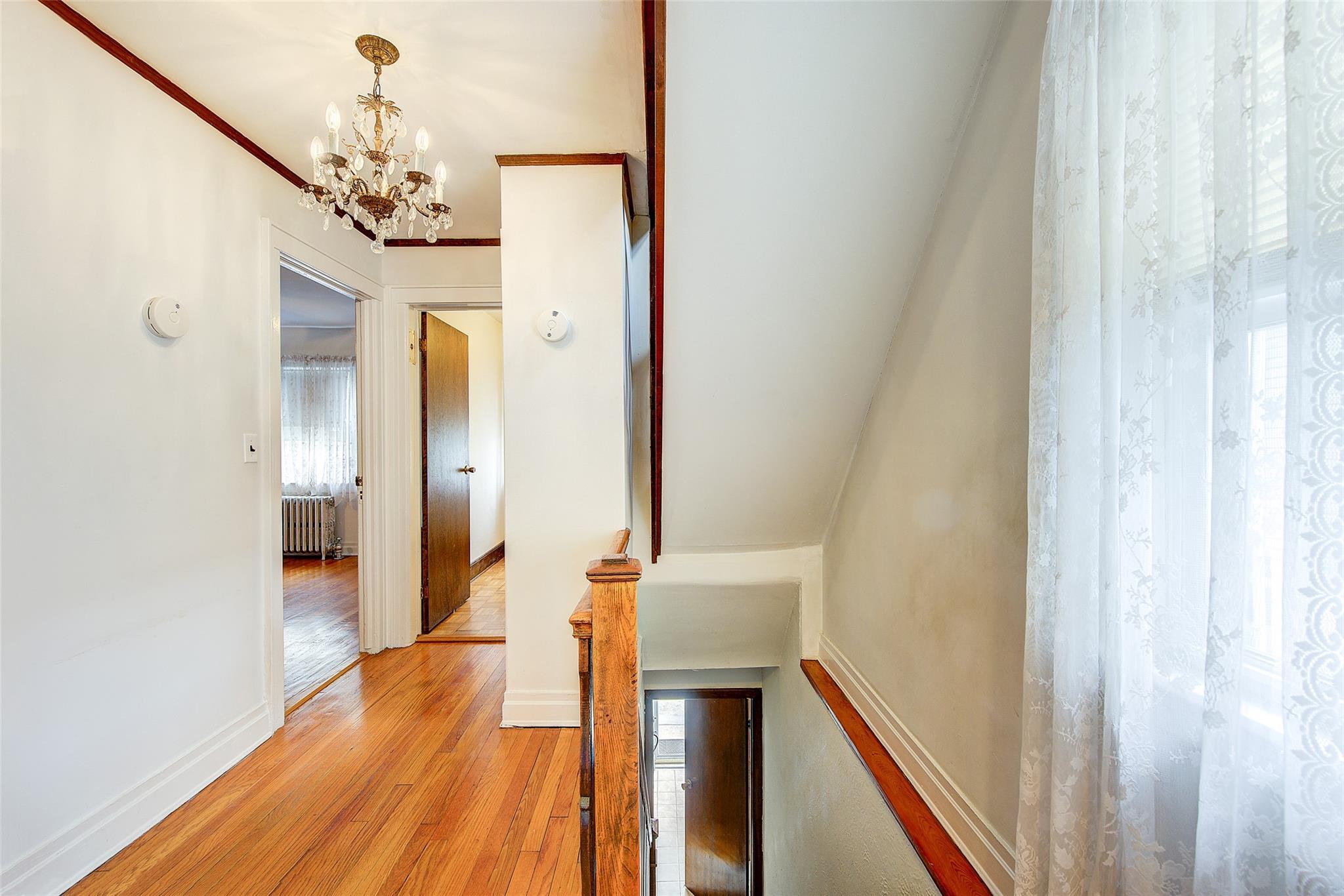 Single Family 15th  Queens, NY 11357, MLS-878643-20