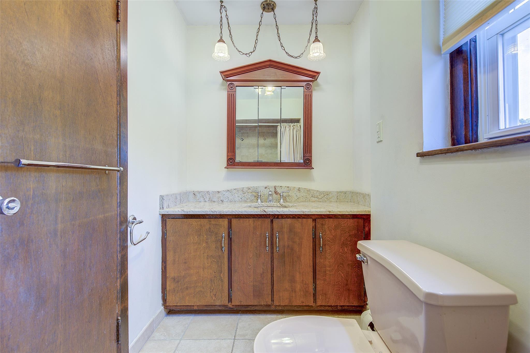 Single Family 15th  Queens, NY 11357, MLS-878643-32