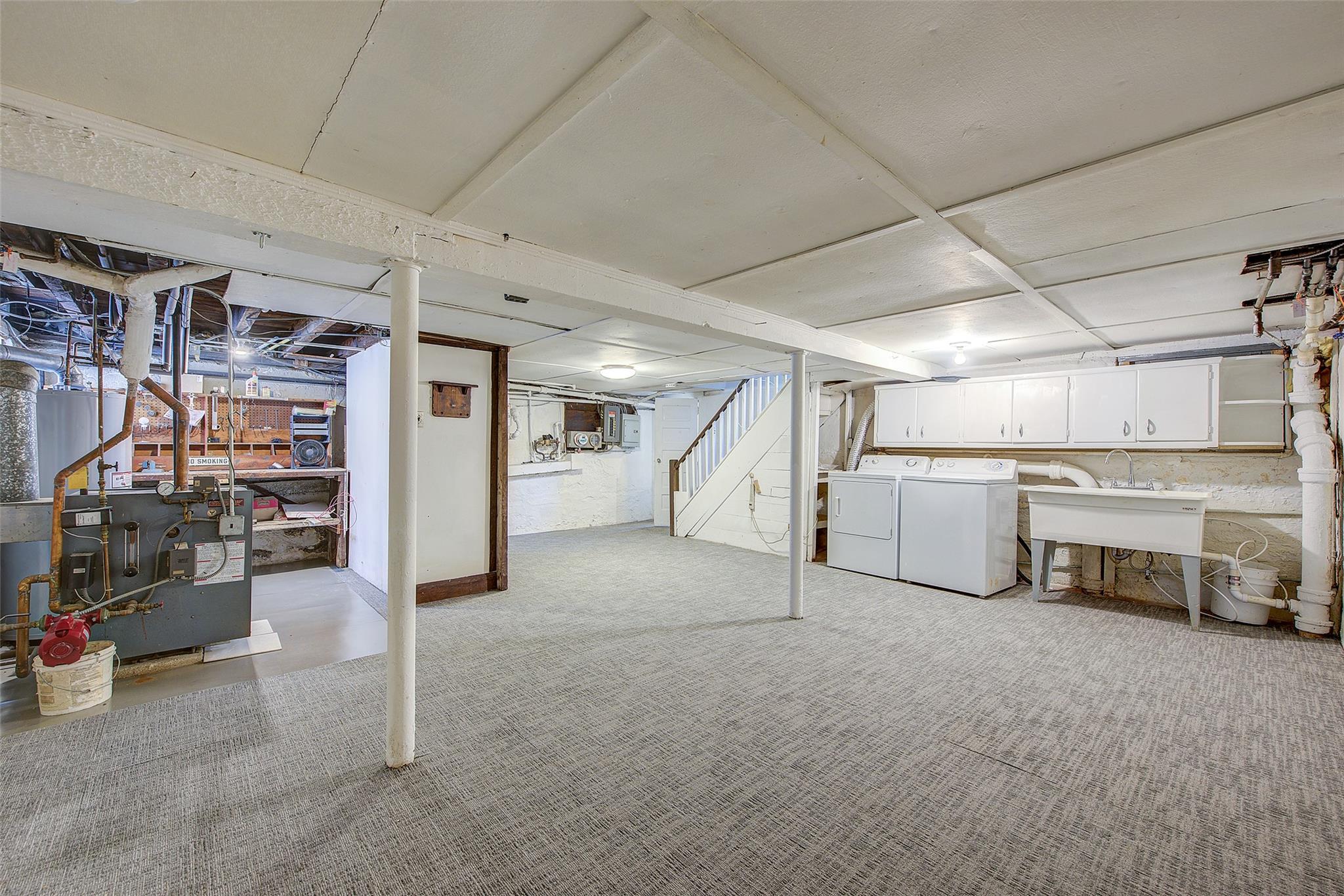 Single Family 15th  Queens, NY 11357, MLS-878643-36