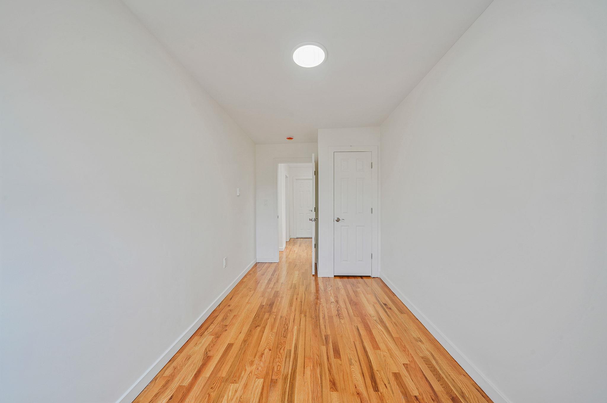 Single Family 233rd  Queens, NY 11411, MLS-878668-16