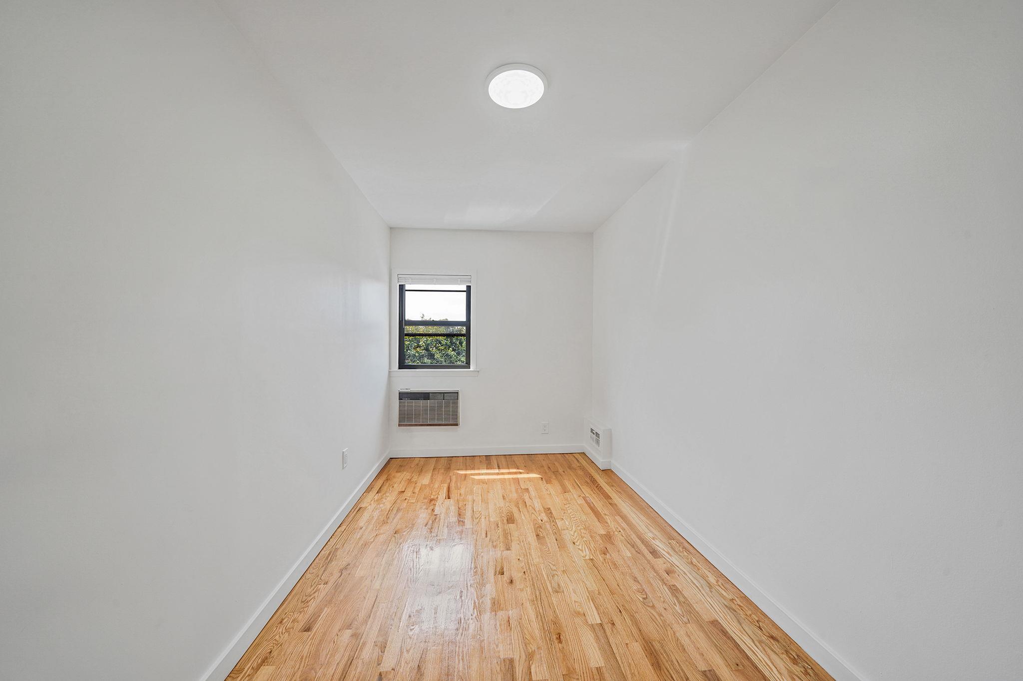 Single Family 233rd  Queens, NY 11411, MLS-878668-17