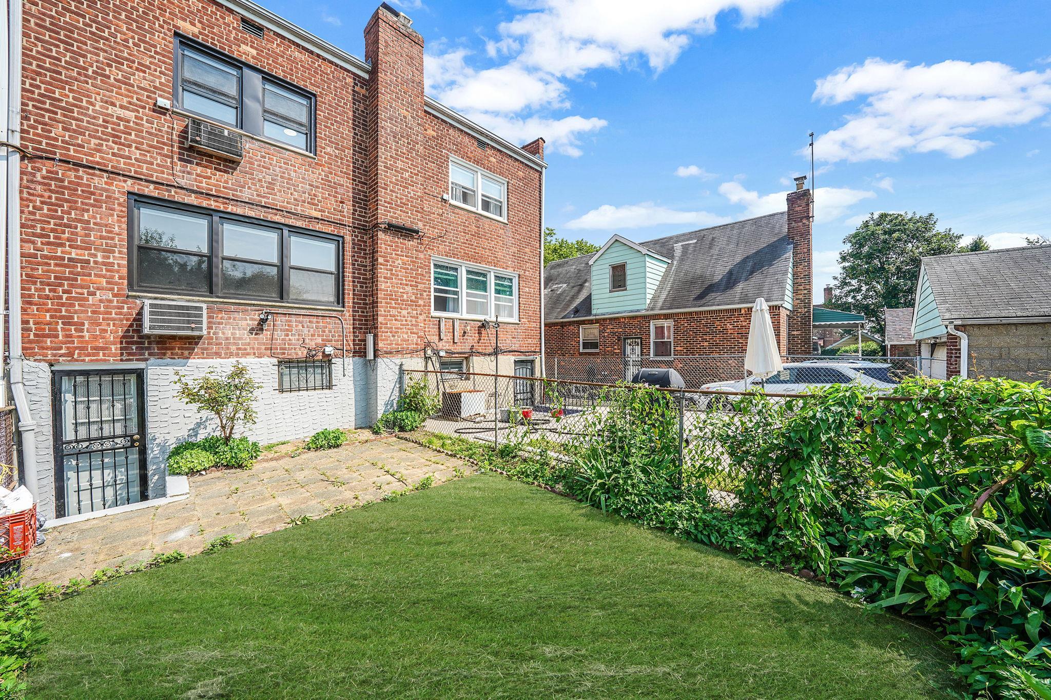 Single Family 233rd  Queens, NY 11411, MLS-878668-3