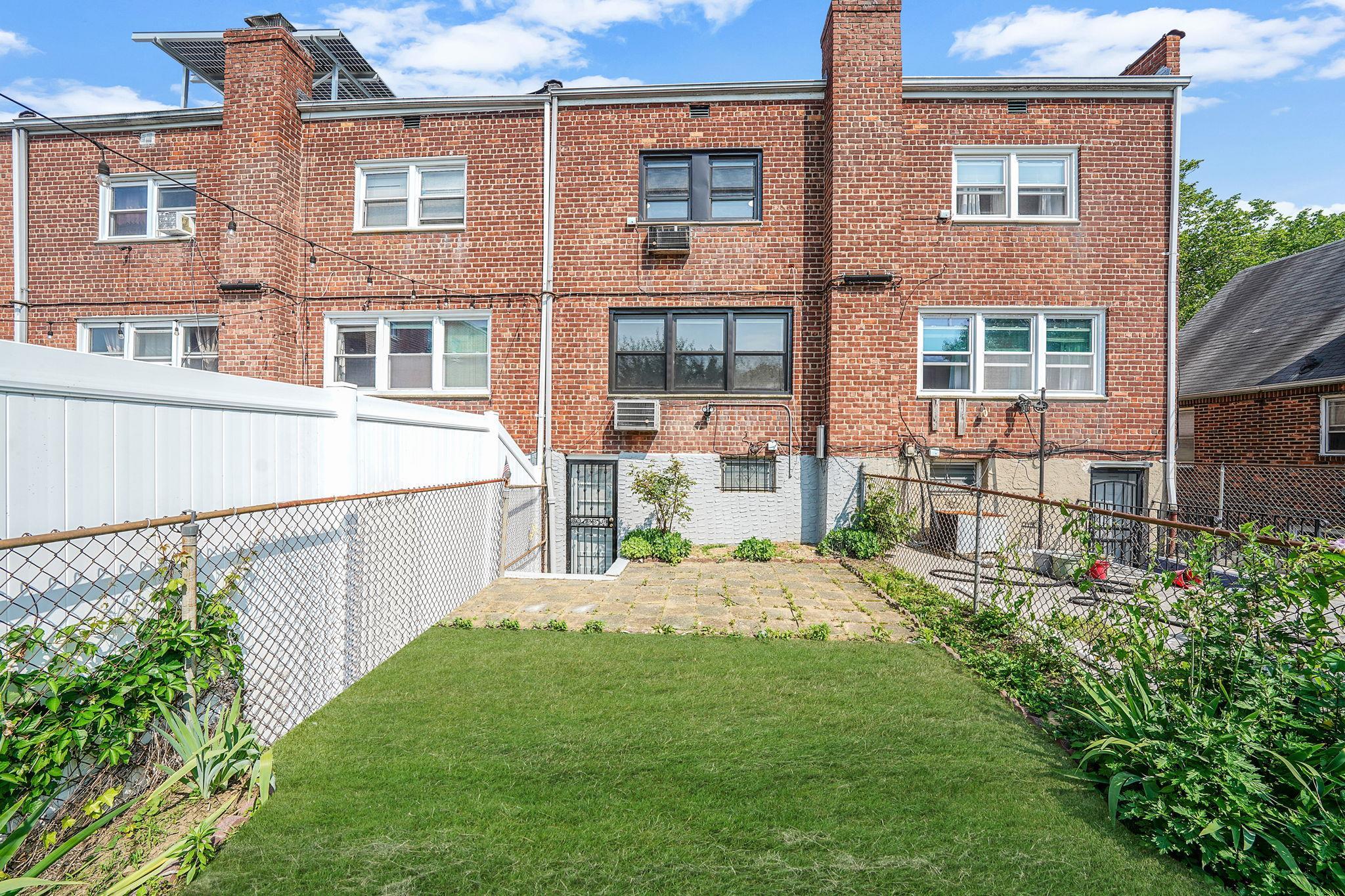 Single Family 233rd  Queens, NY 11411, MLS-878668-4