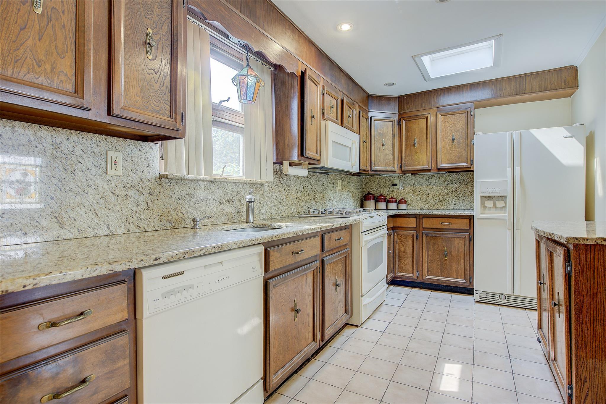 Single Family 15th  Queens, NY 11357, MLS-878675-14
