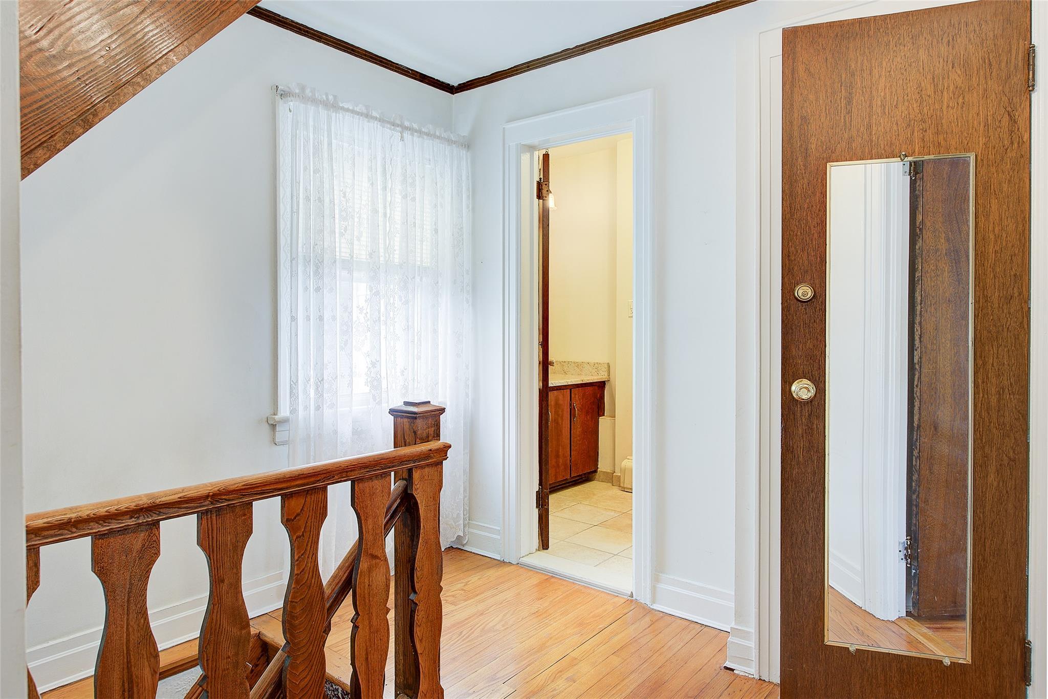 Single Family 15th  Queens, NY 11357, MLS-878675-24