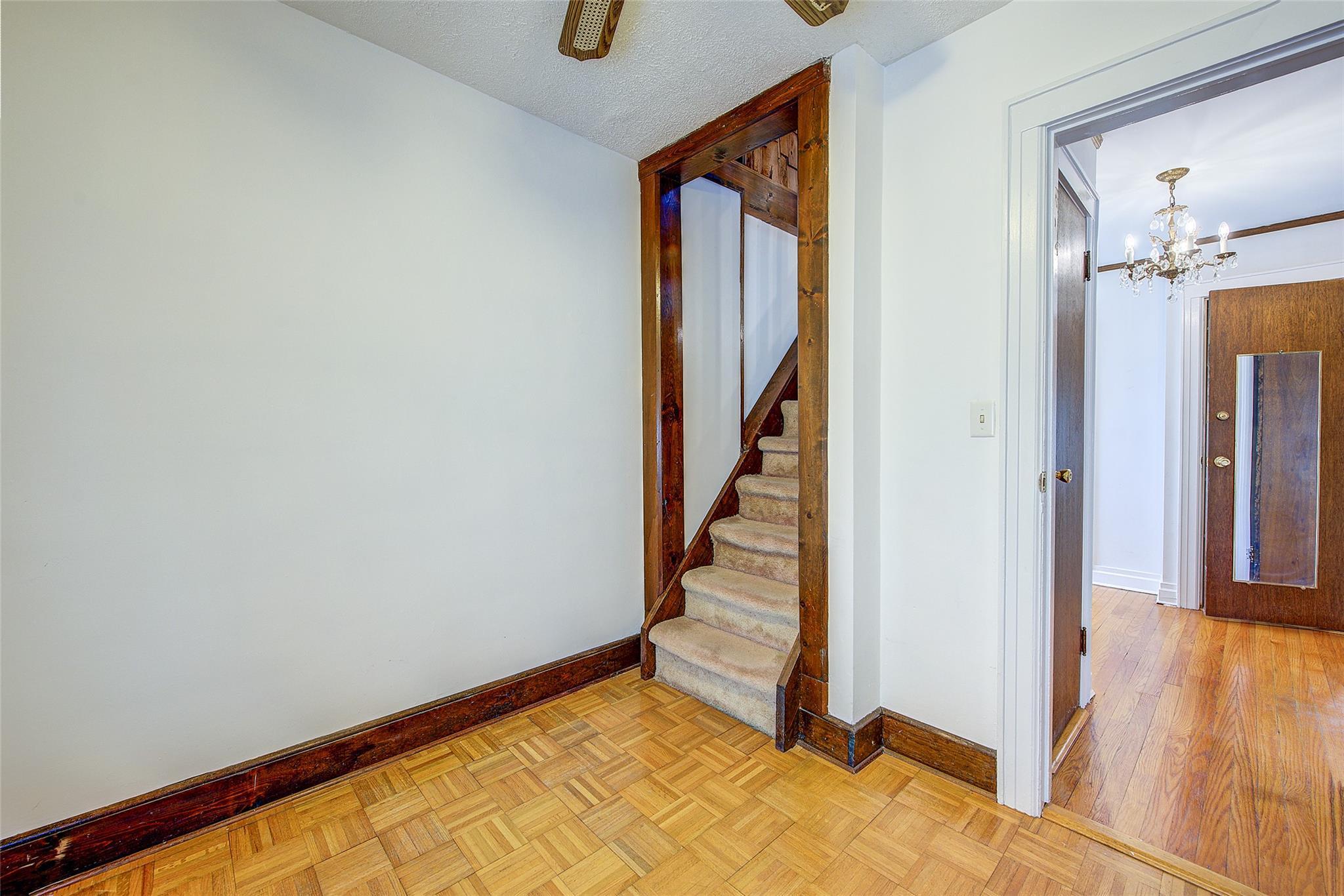 Single Family 15th  Queens, NY 11357, MLS-878675-34
