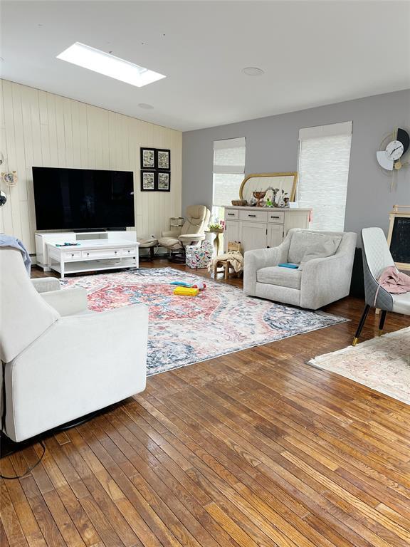 Single Family Steamboat  Nassau County, NY 11024, MLS-878677-2