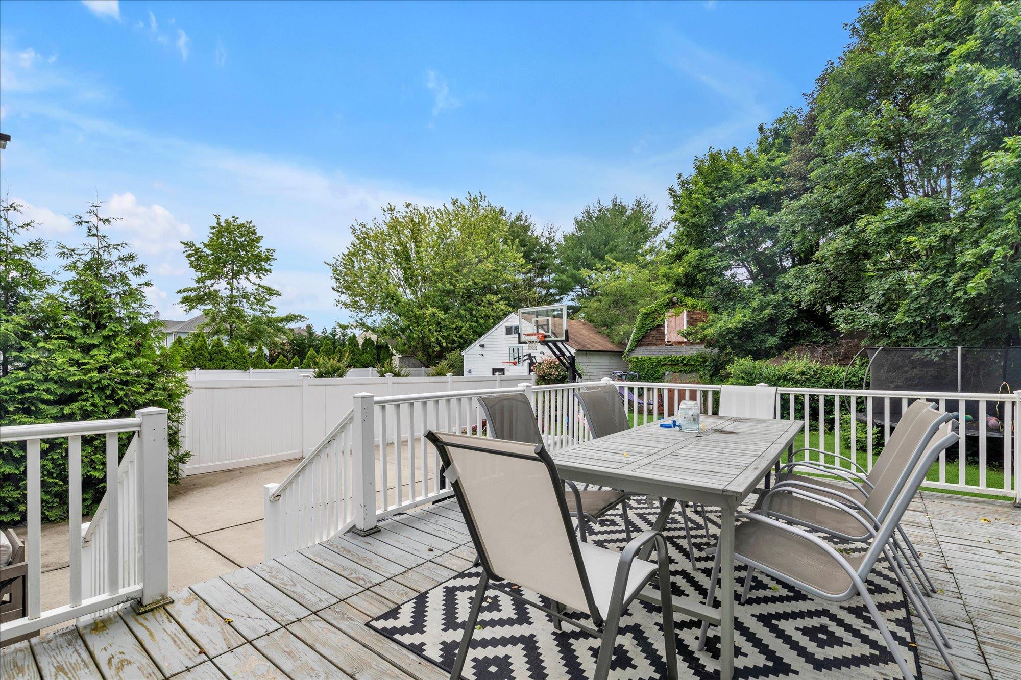 Single Family Summit  Nassau County, NY 11516, MLS-878696-25
