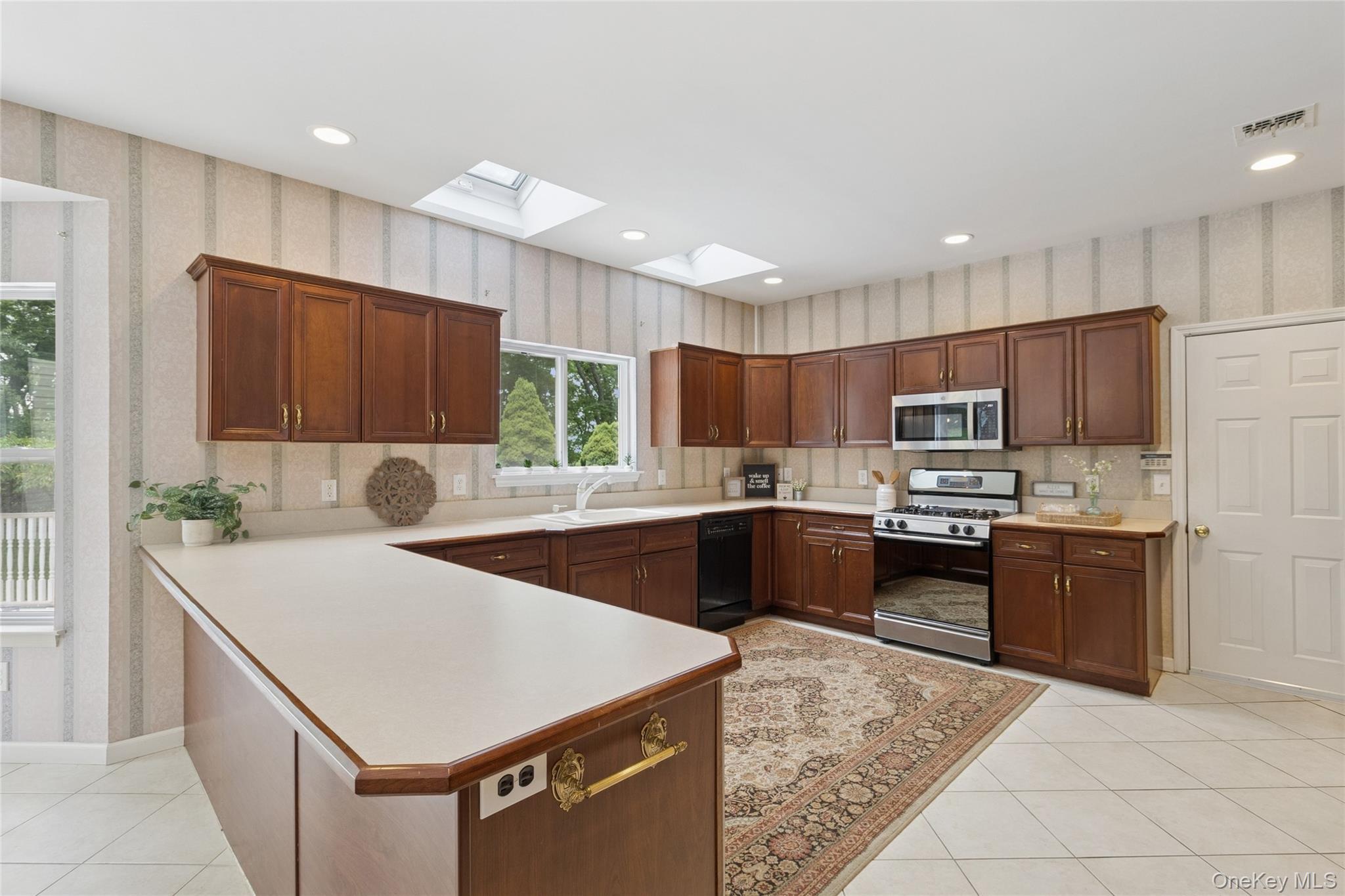 Single Family Heidi  Suffolk County, NY 11766, MLS-878709-15