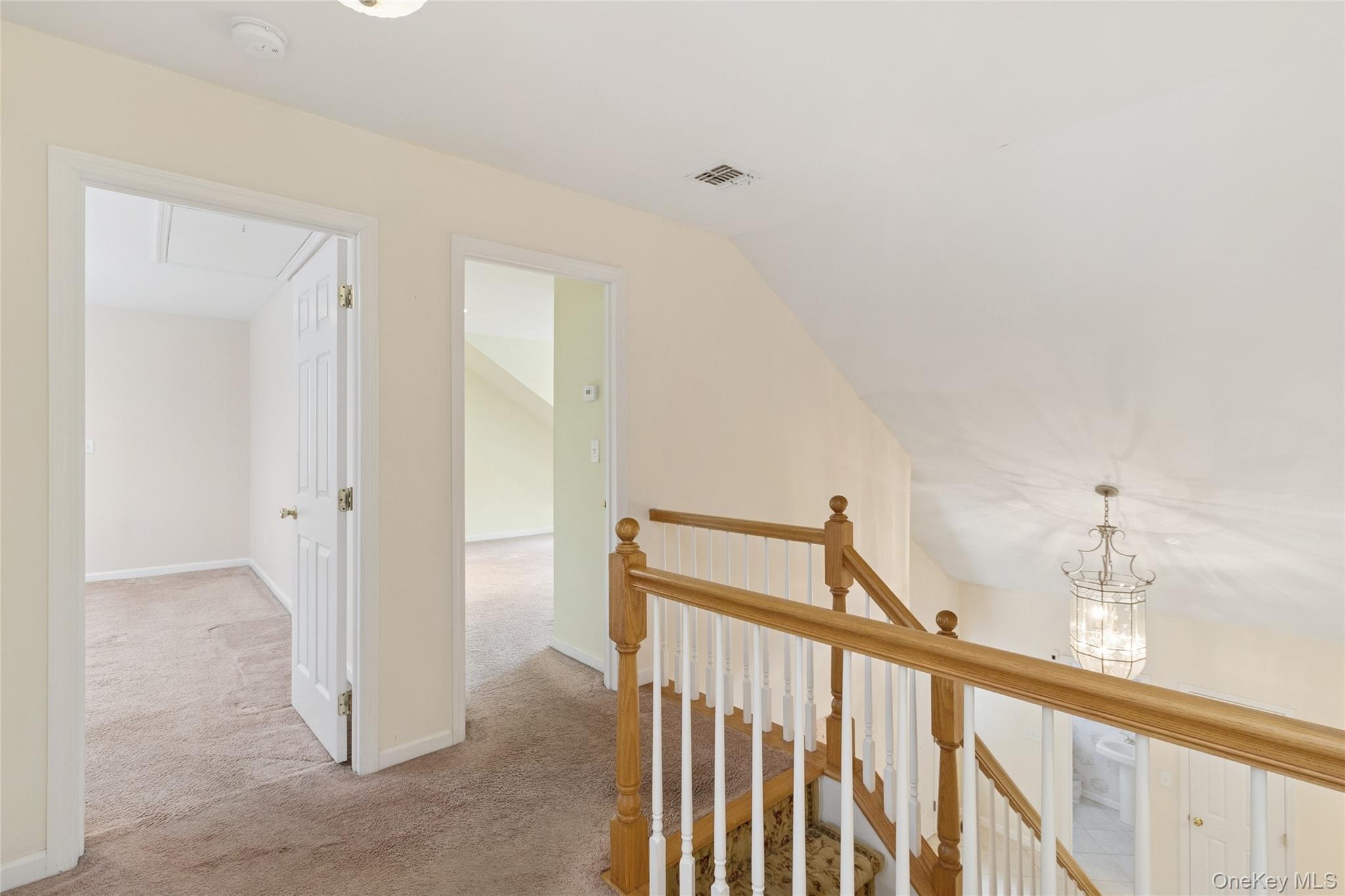 Single Family Heidi  Suffolk County, NY 11766, MLS-878709-31