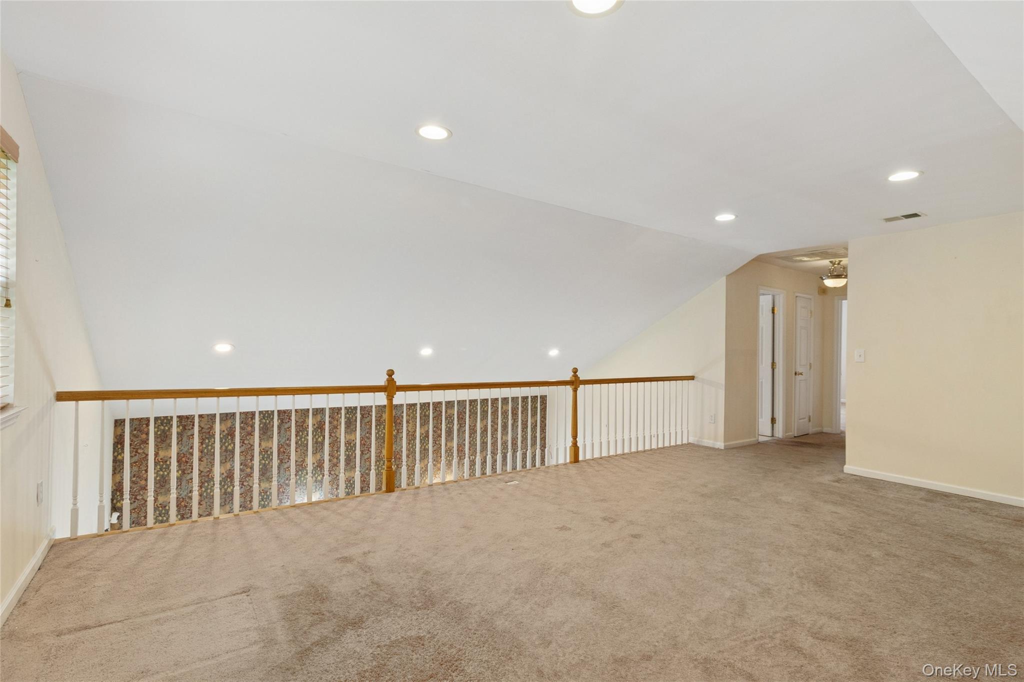 Single Family Heidi  Suffolk County, NY 11766, MLS-878709-35