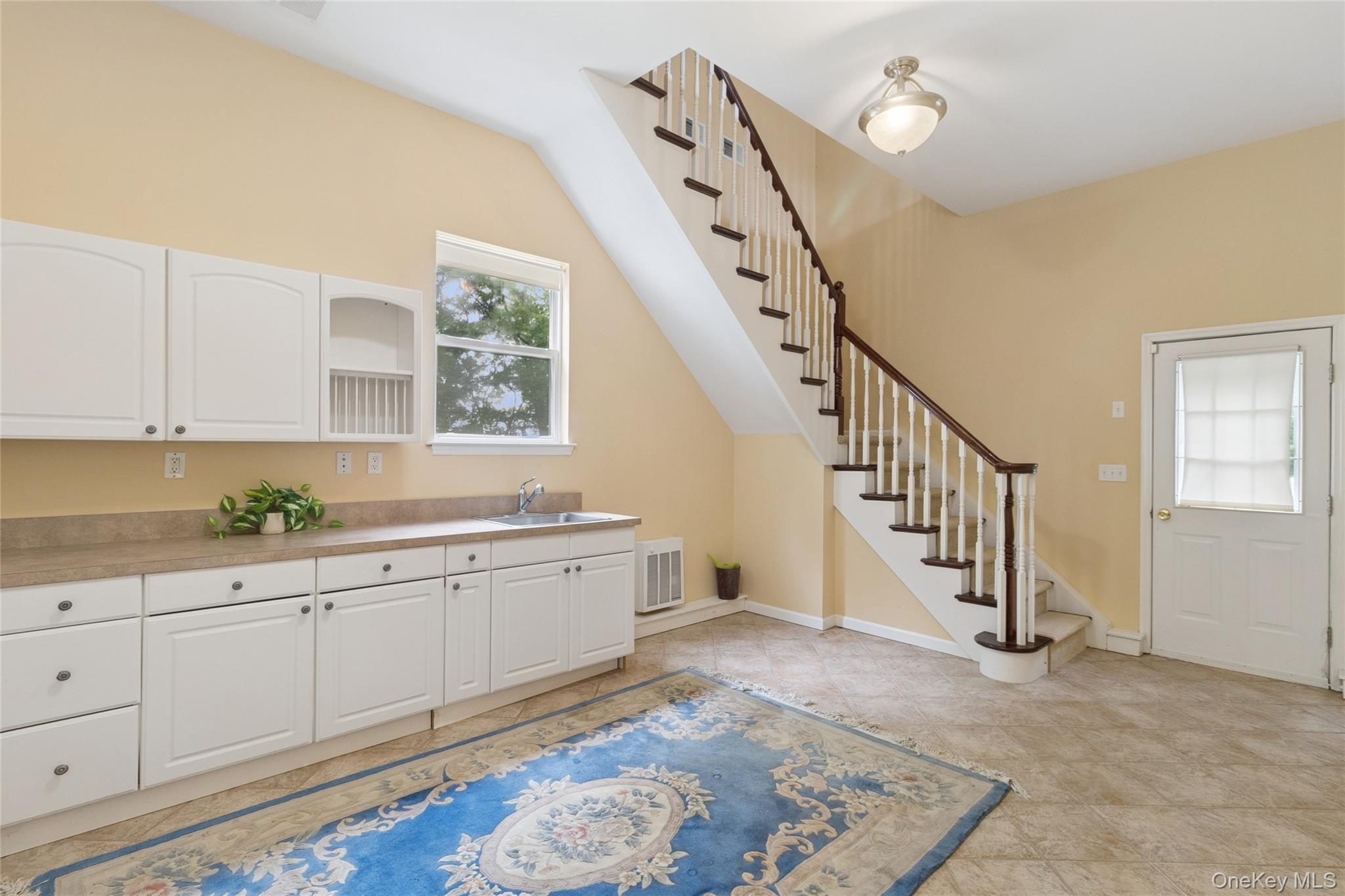 Single Family Heidi  Suffolk County, NY 11766, MLS-878709-40