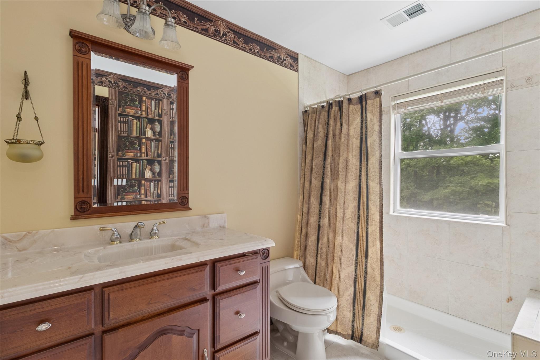 Single Family Heidi  Suffolk County, NY 11766, MLS-878709-46