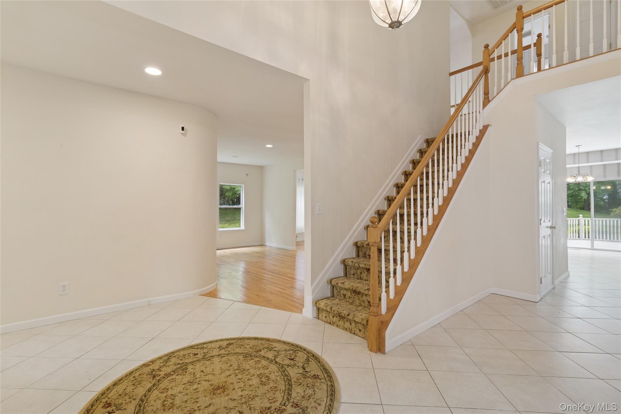 Single Family Heidi  Suffolk County, NY 11766, MLS-878709-6