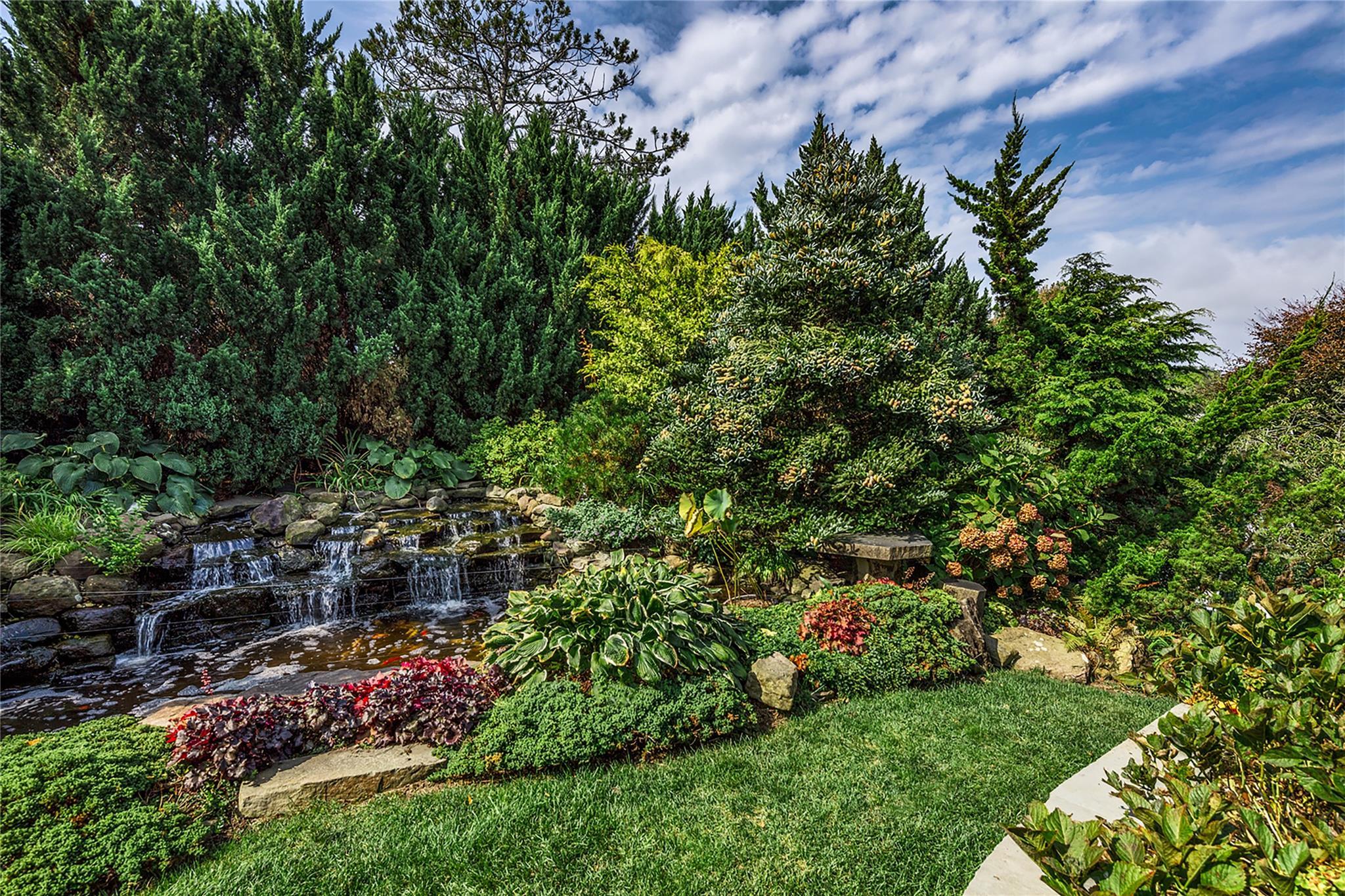 Single Family Lily Pond  Suffolk County, NY 11937, MLS-878714-14