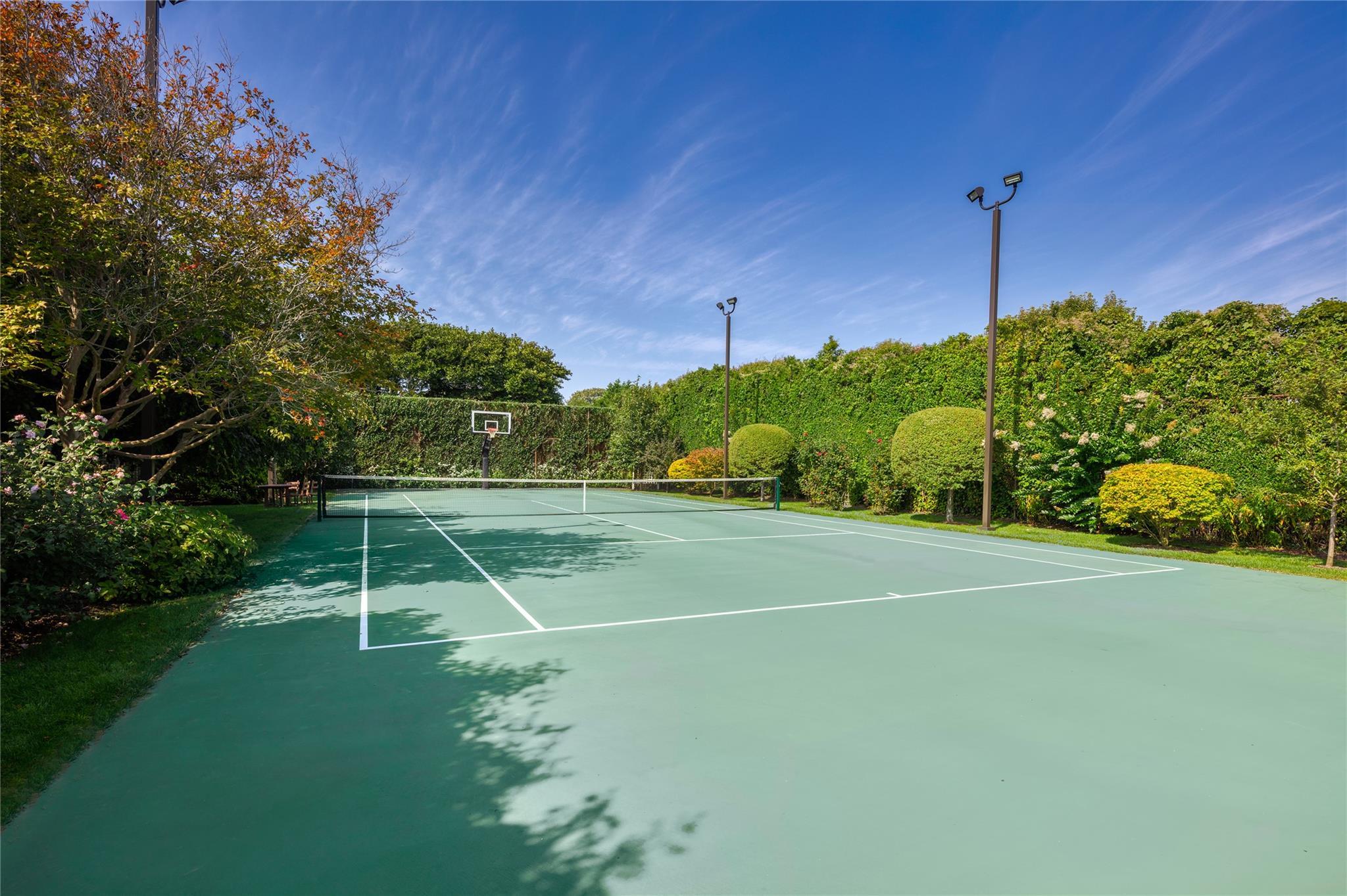 Single Family Lily Pond  Suffolk County, NY 11937, MLS-878714-21