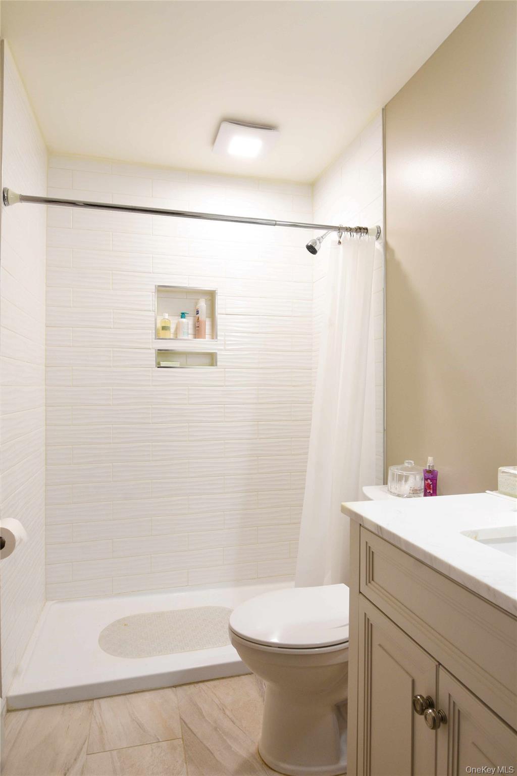 Single Family Windmill  Suffolk County, NY 11703, MLS-878739-10