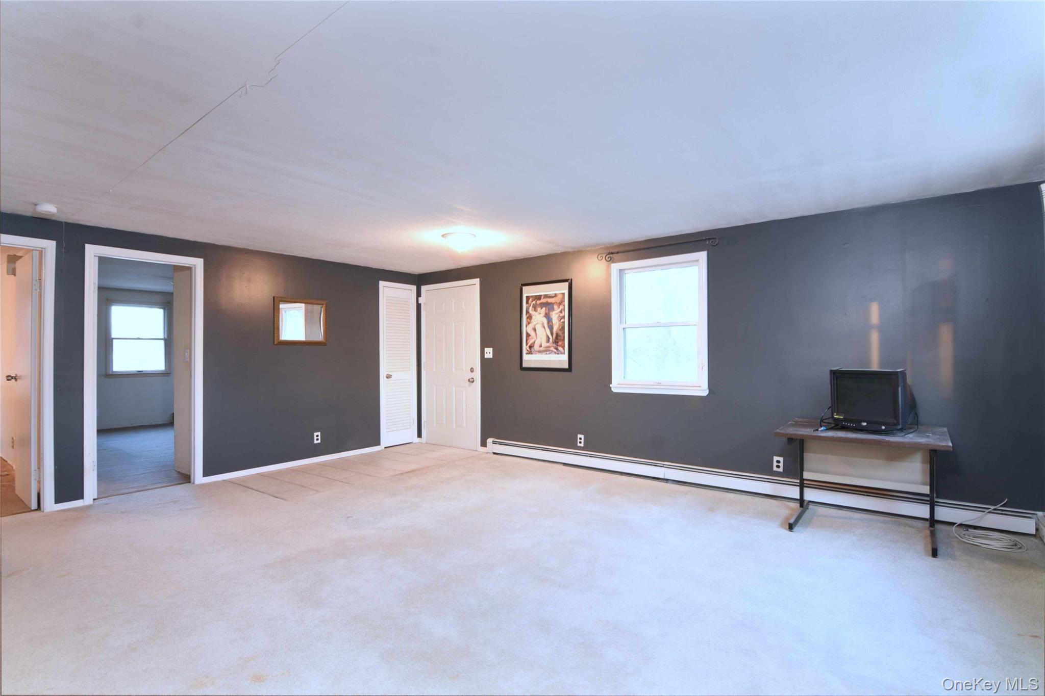 Single Family Windmill  Suffolk County, NY 11703, MLS-878739-16