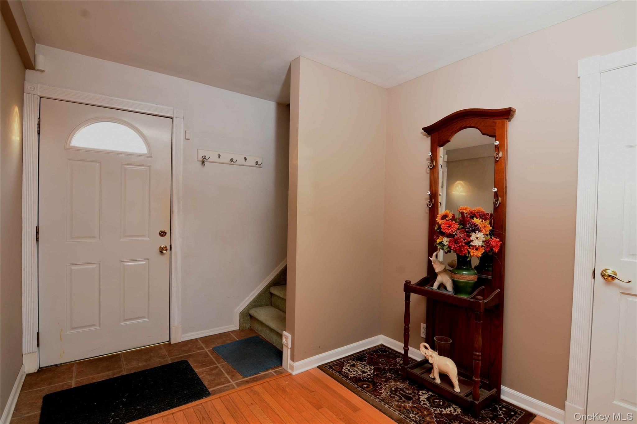 Single Family Windmill  Suffolk County, NY 11703, MLS-878739-4