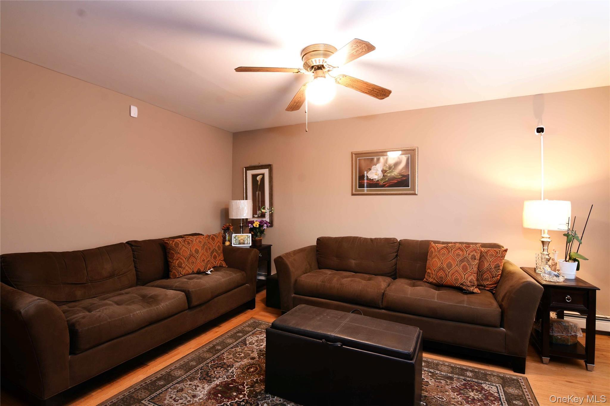 Single Family Windmill  Suffolk County, NY 11703, MLS-878739-9