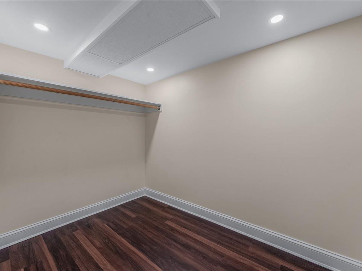 Single Family Westminster  Nassau County, NY 11552, MLS-878766-40