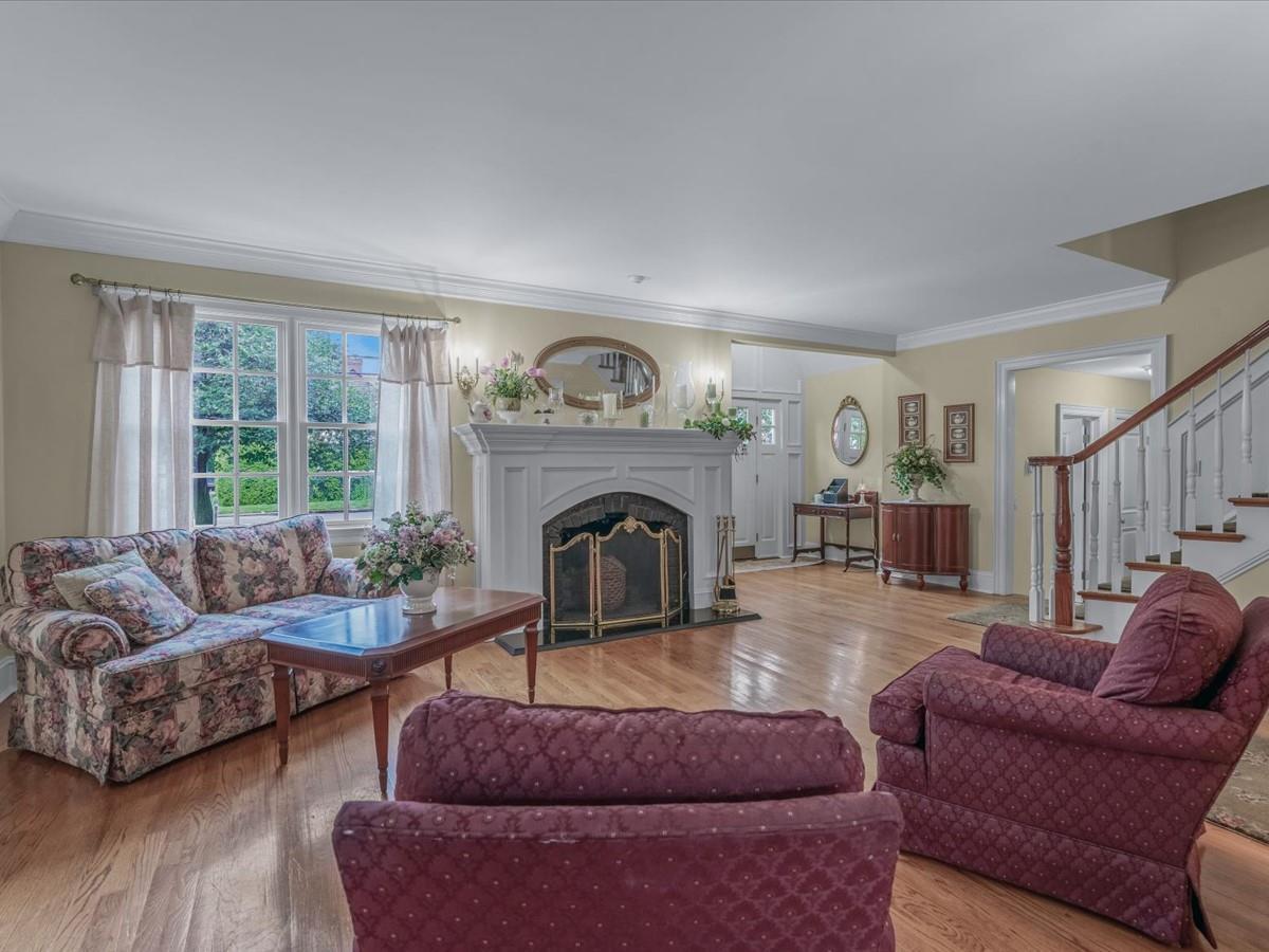 Single Family Westminster  Nassau County, NY 11552, MLS-878766-7