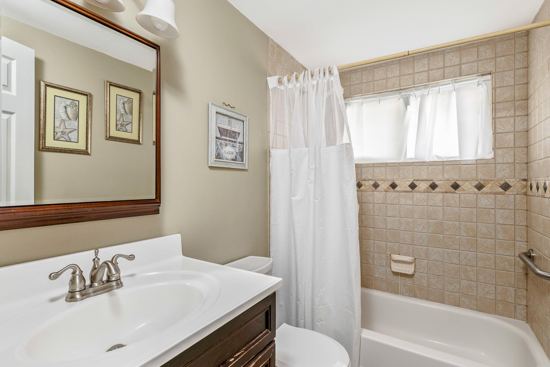 Single Family Riverside  Suffolk County, NY 11951, MLS-878834-24