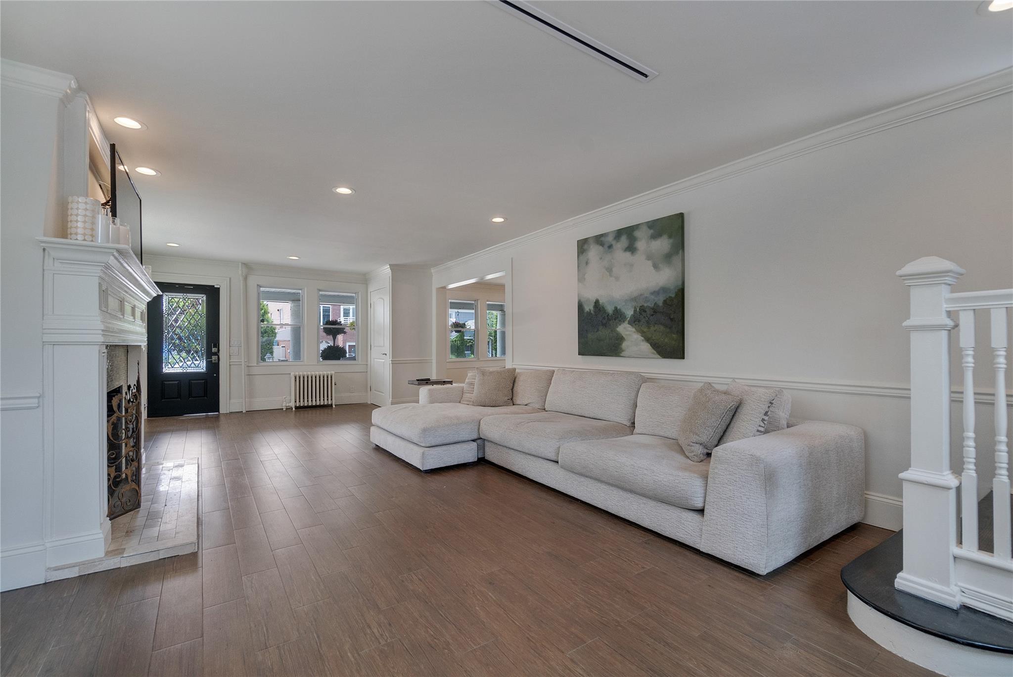 Single Family Beach 146th  Queens, NY 11694, MLS-878835-4