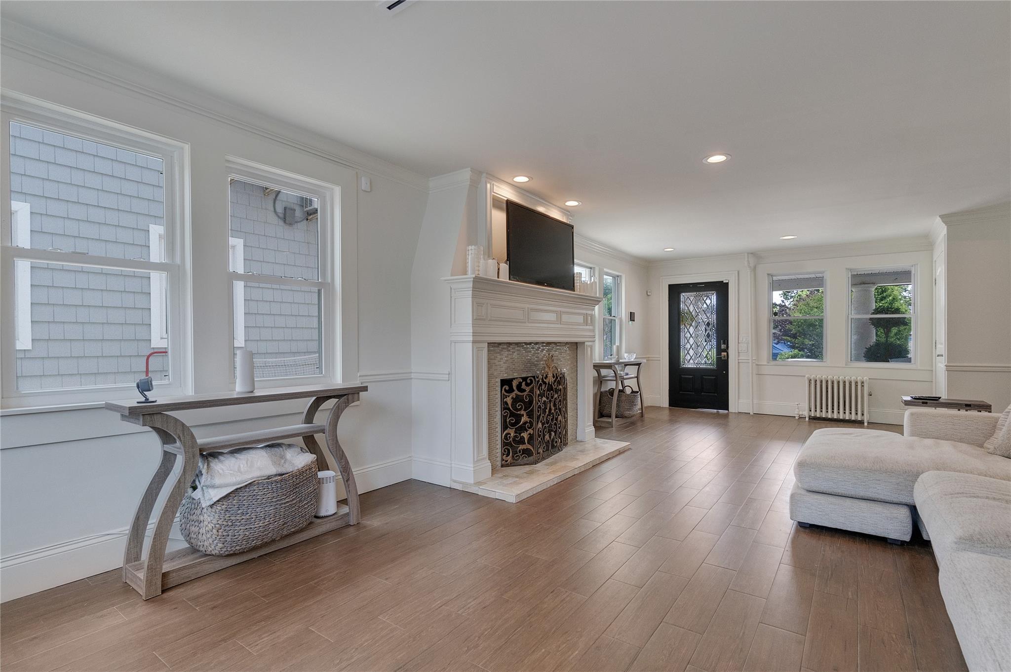 Single Family Beach 146th  Queens, NY 11694, MLS-878835-5