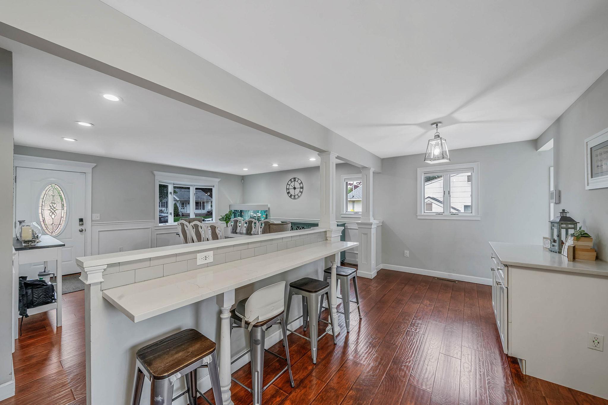 Single Family Breston  Suffolk County, NY 11967, MLS-878838-10