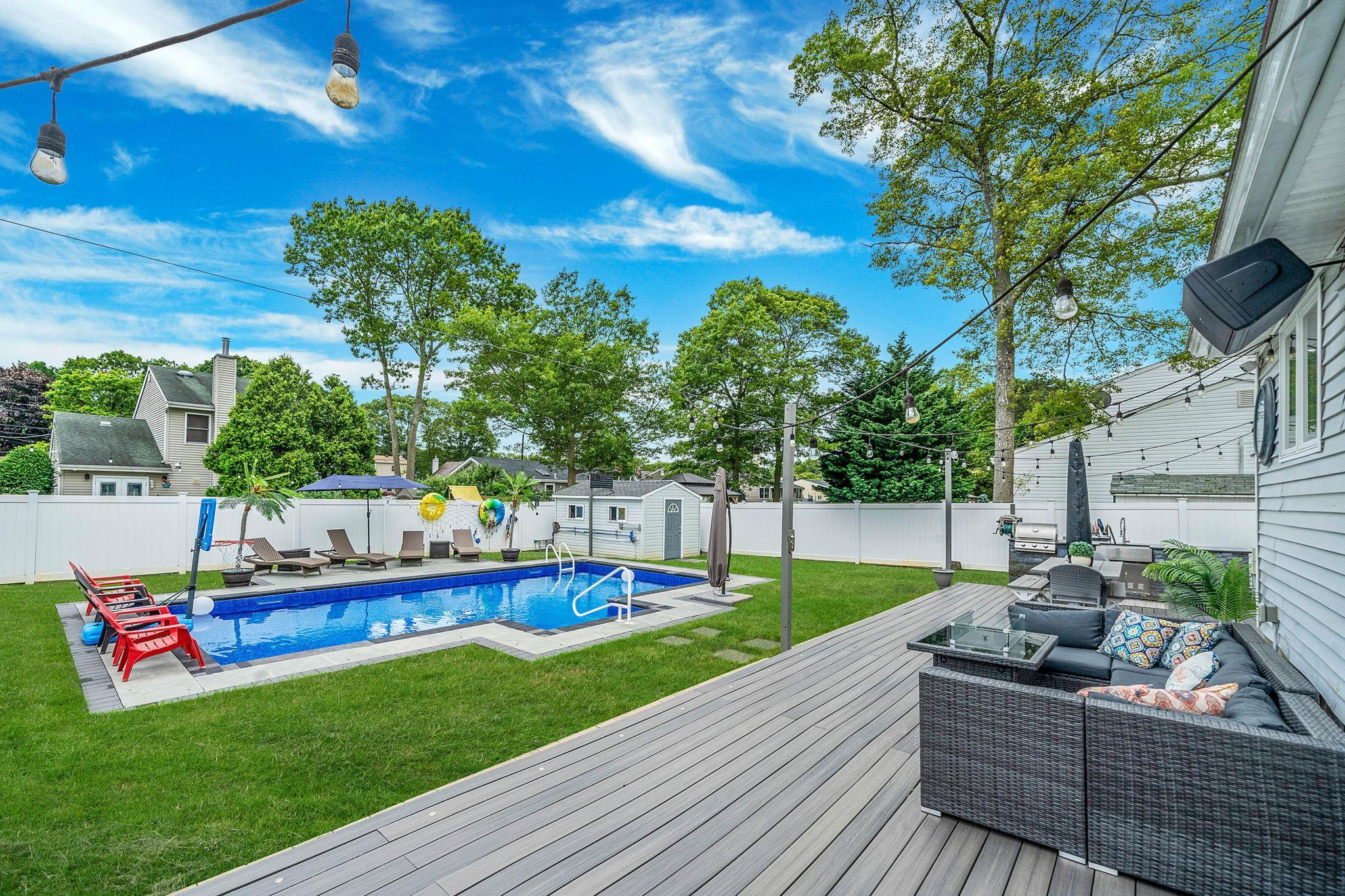 Single Family Breston  Suffolk County, NY 11967, MLS-878838-24