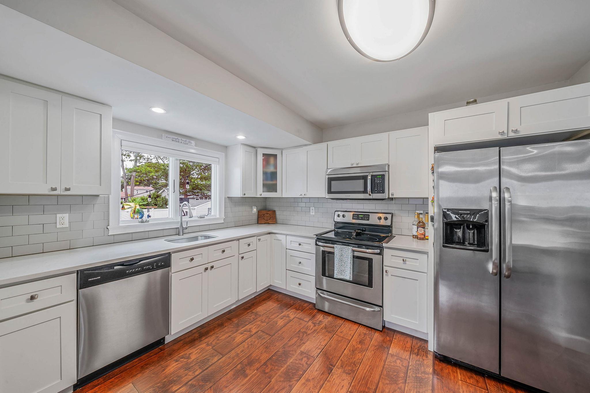 Single Family Breston  Suffolk County, NY 11967, MLS-878838-8