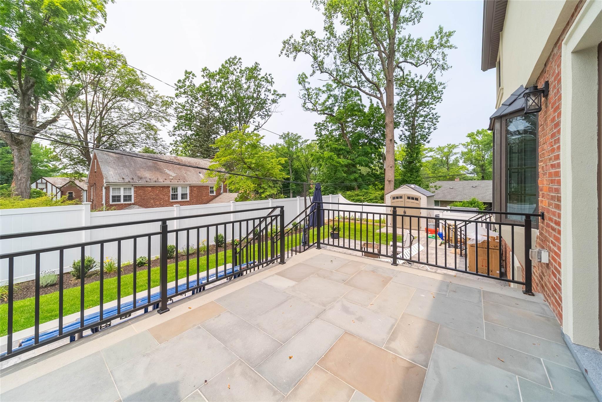 Single Family Wyngate  Nassau County, NY 11021, MLS-878867-26