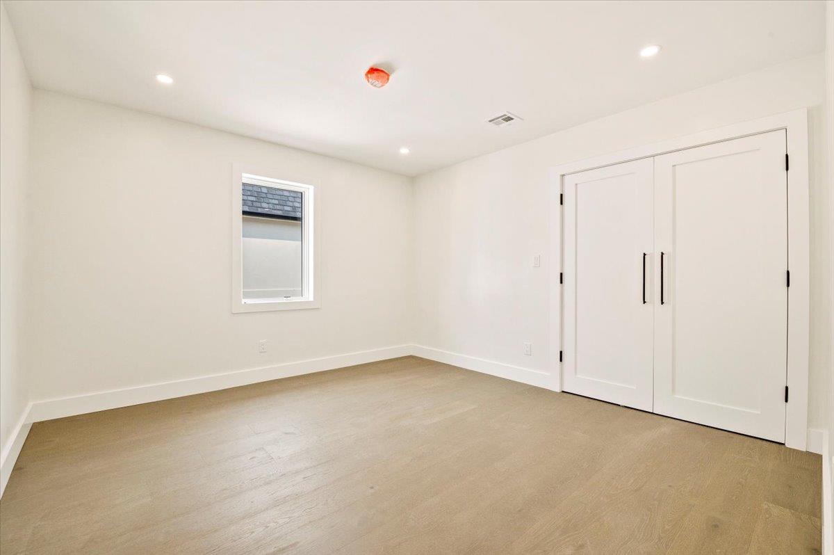 Single Family Wanser  Nassau County, NY 11096, MLS-878877-25