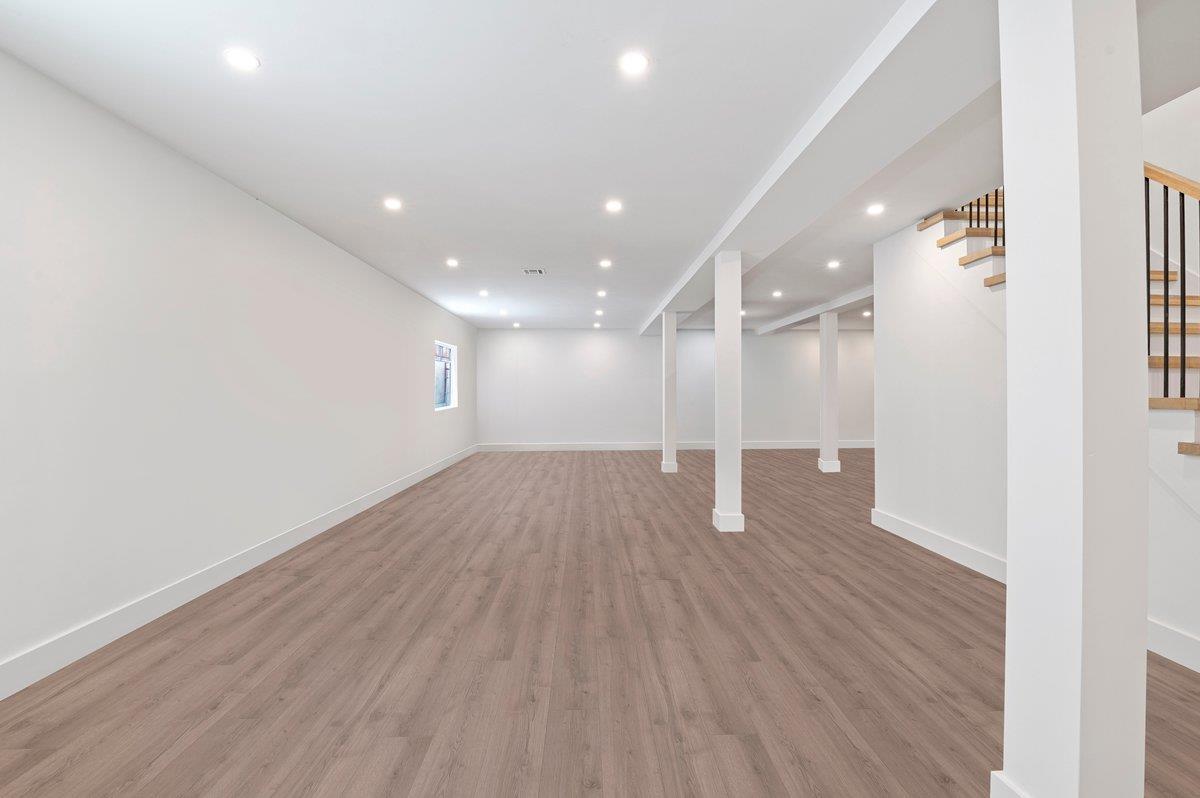Single Family Wanser  Nassau County, NY 11096, MLS-878877-34