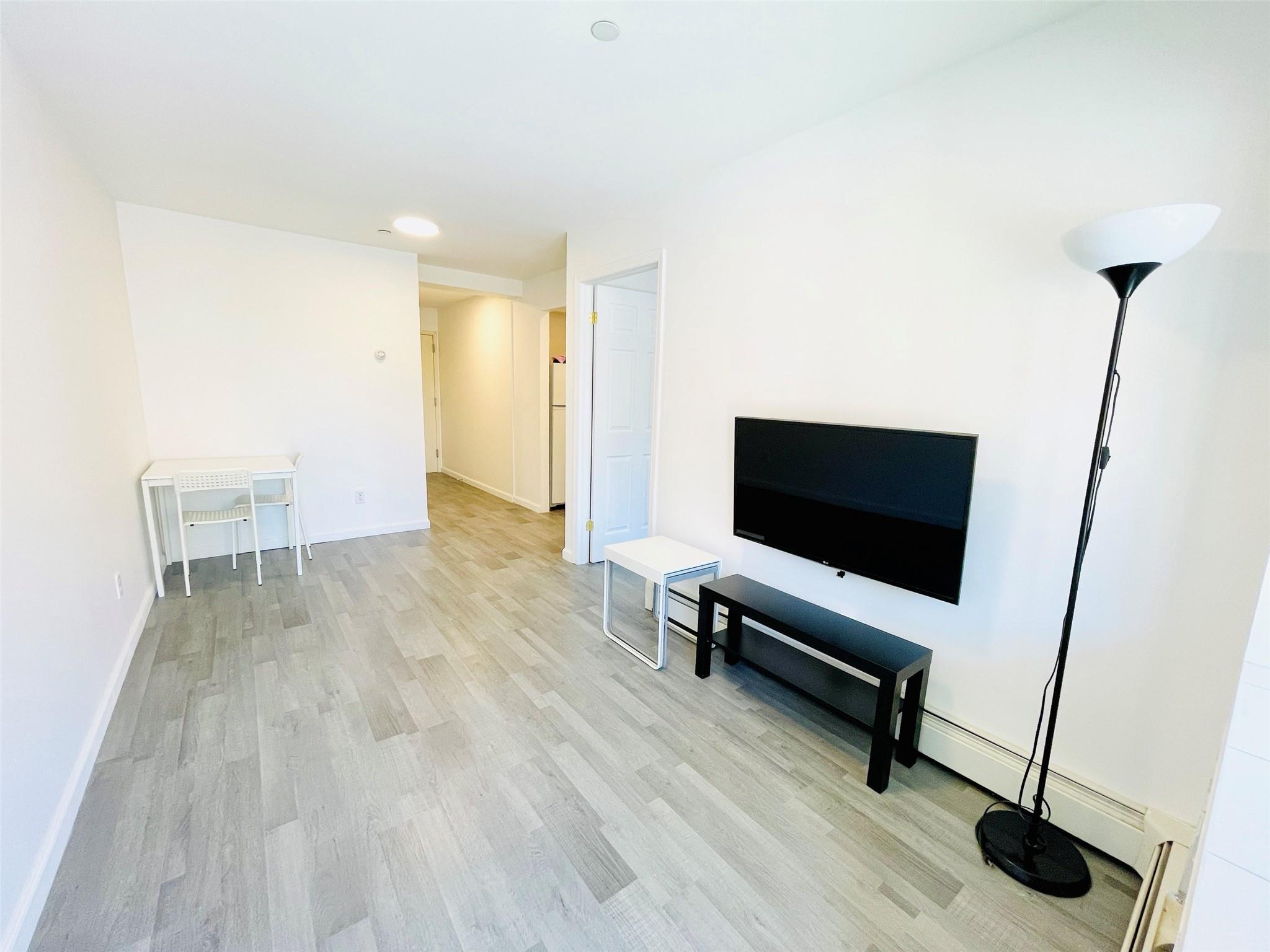 Single Family 137th  Queens, NY 11354, MLS-878884-5