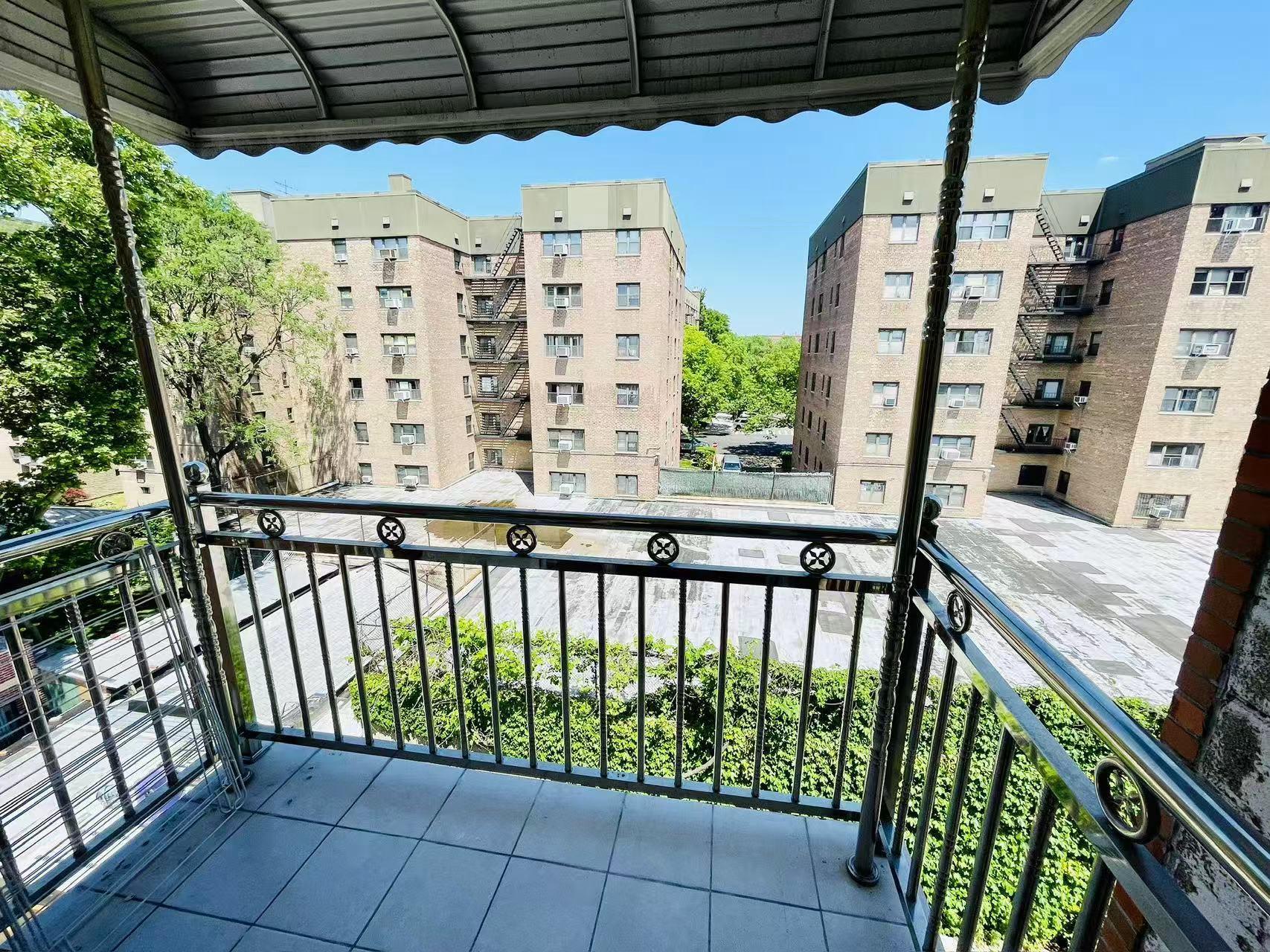 Single Family 137th  Queens, NY 11354, MLS-878884-9