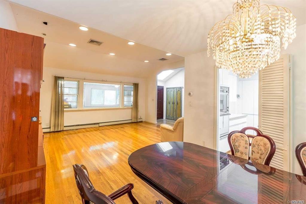 Single Family Birmington  Queens, NY 11364, MLS-878886-4