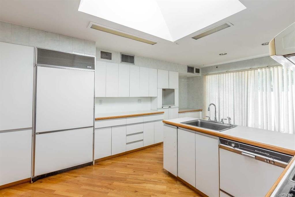 Single Family Birmington  Queens, NY 11364, MLS-878886-6