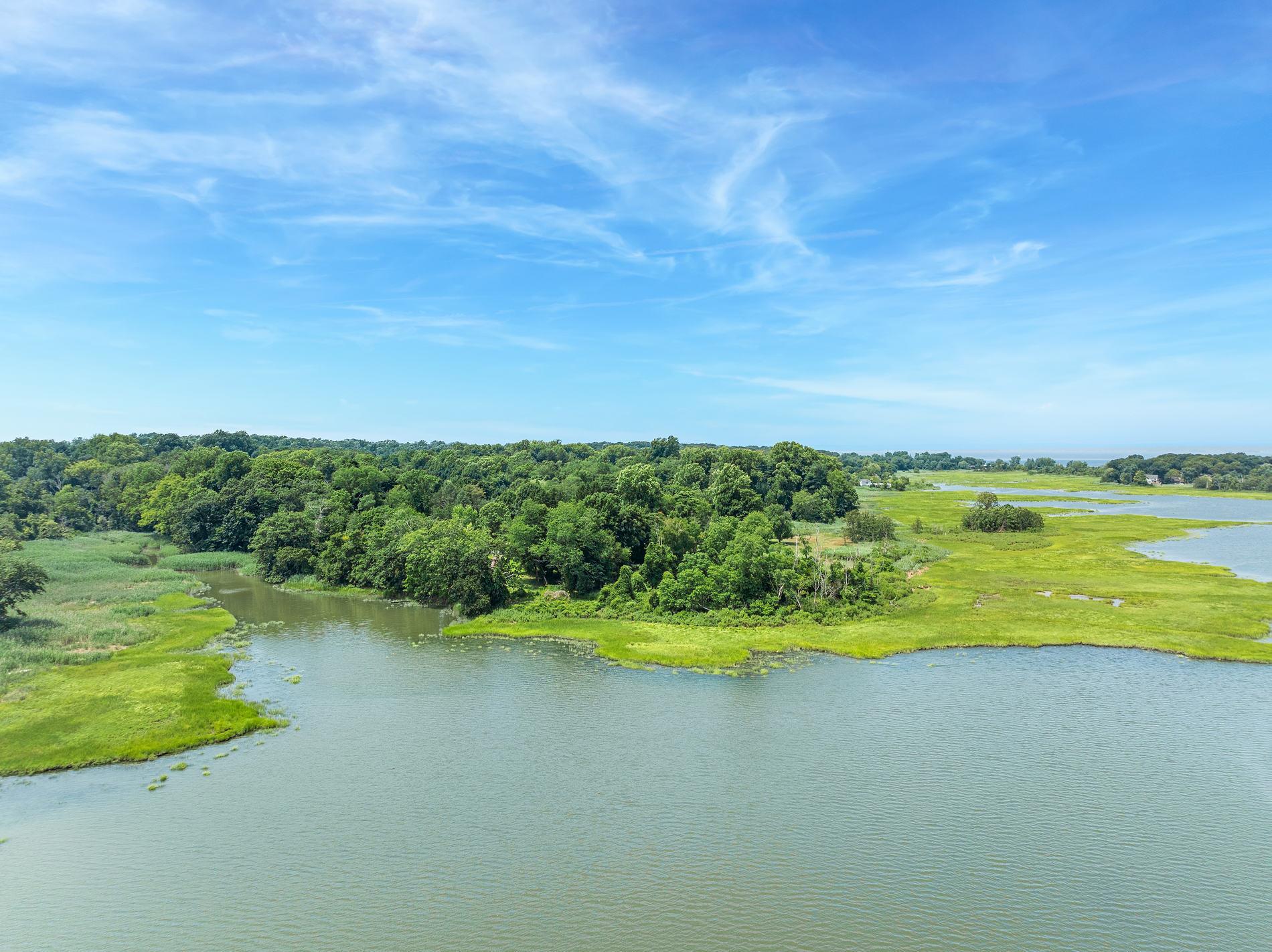 Single Family Factory Pond  Nassau County, NY 11560, MLS-878890-5