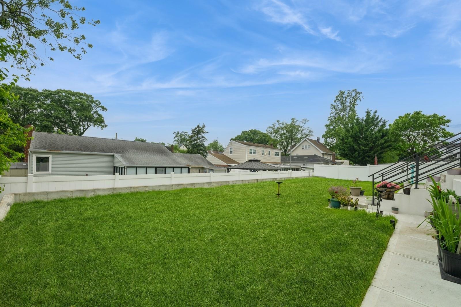 Single Family Marguerite Ave  Nassau County, NY 11001, MLS-878896-32