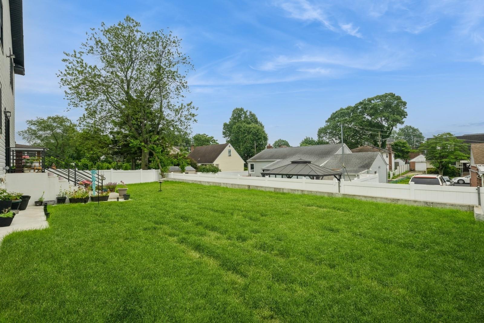 Single Family Marguerite Ave  Nassau County, NY 11001, MLS-878896-33